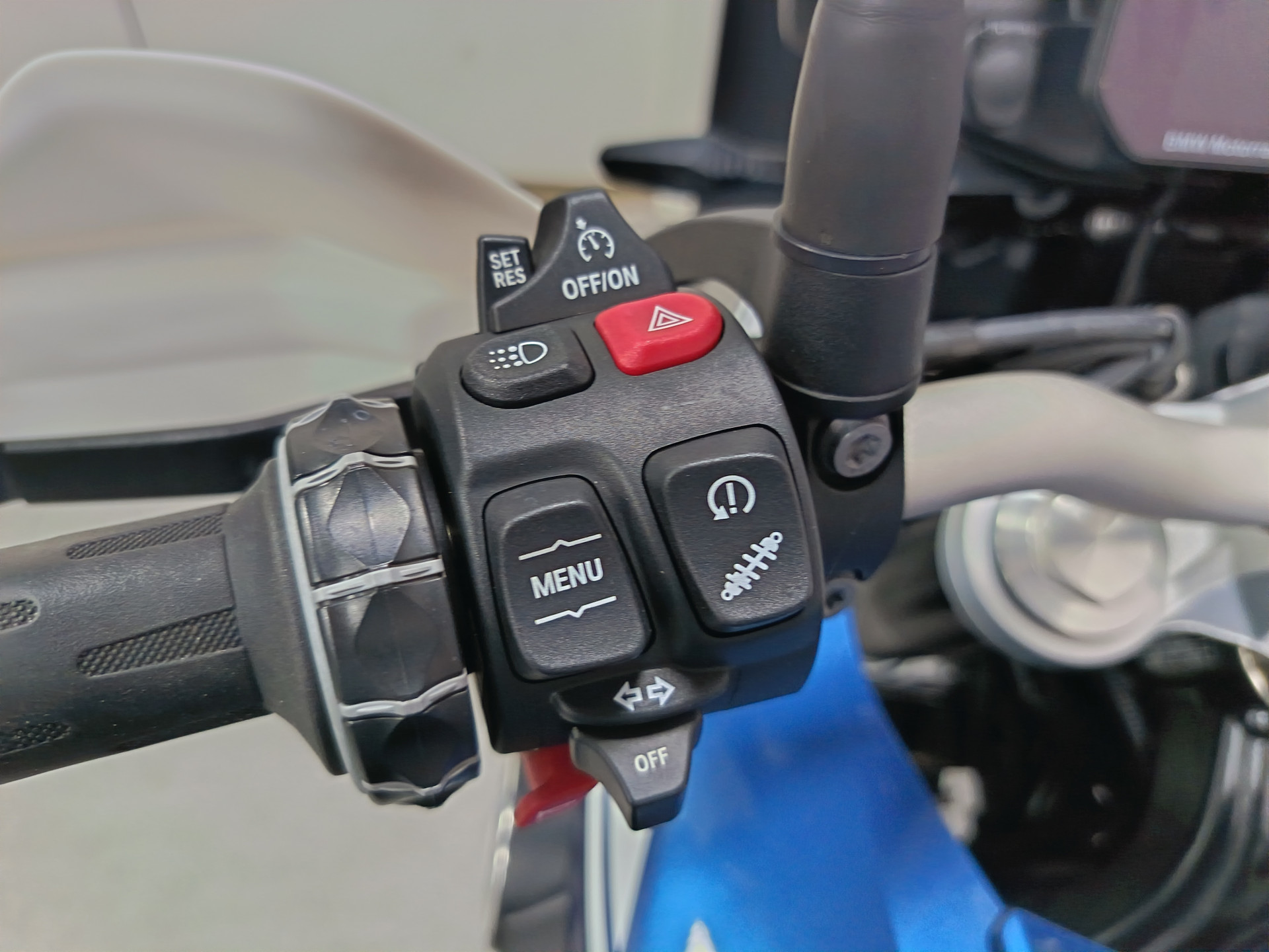 BMW F 850 GS Trophy *** Garantie étendue 06.2028 ***-image-6