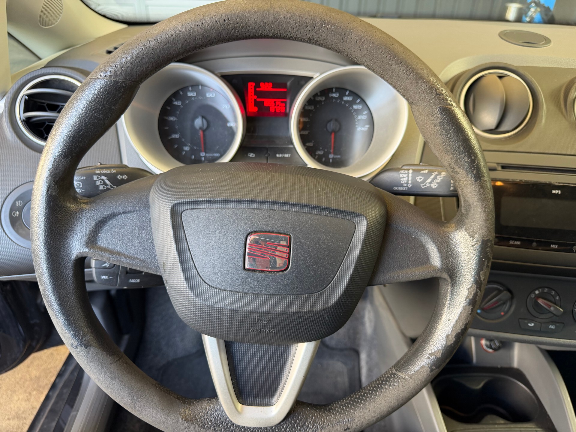 SEAT Ibiza 1.2 Reference-image-6