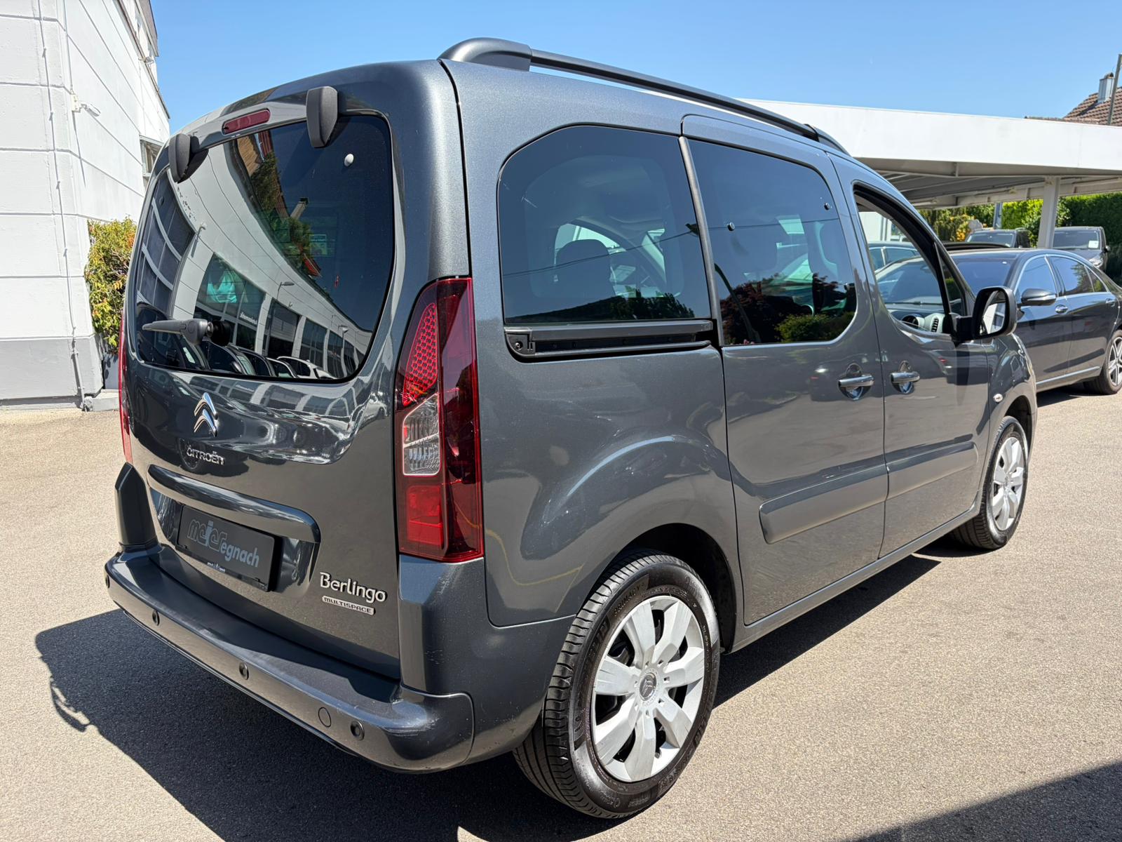 CITROEN Berlingo 1.2i Shine-image-6