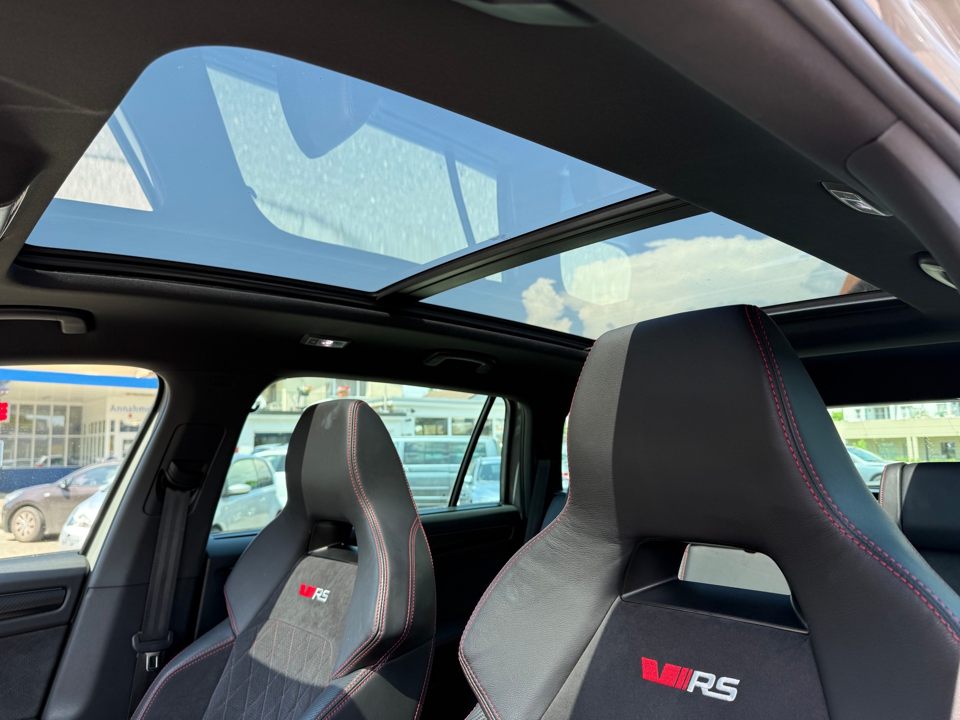 SKODA Kodiaq 2.0 Bi-TDI SCR RS 4x4 DSG-image-9