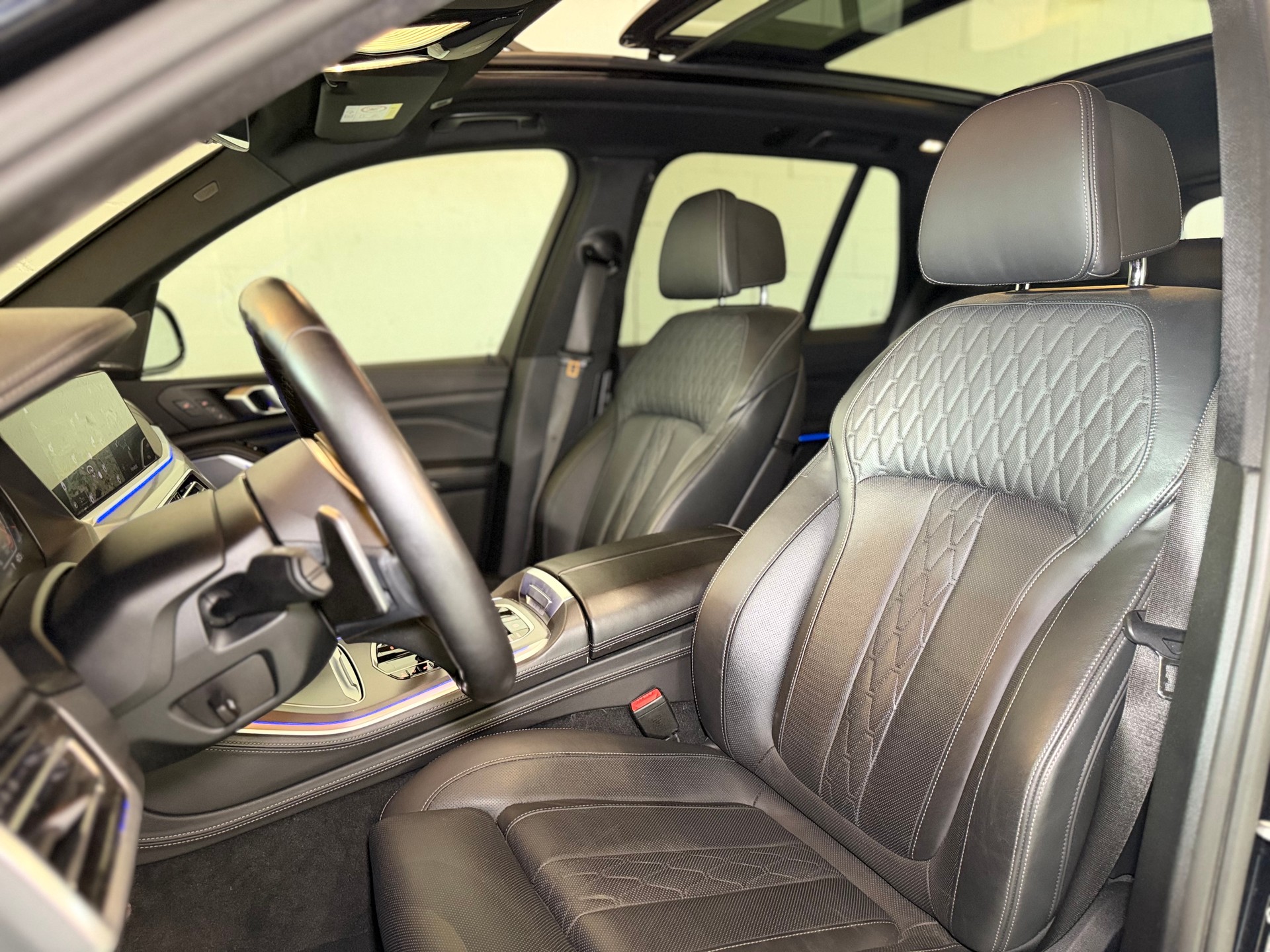 BMW X5 xDrive 48V 40d M Sport Steptronic-image-9