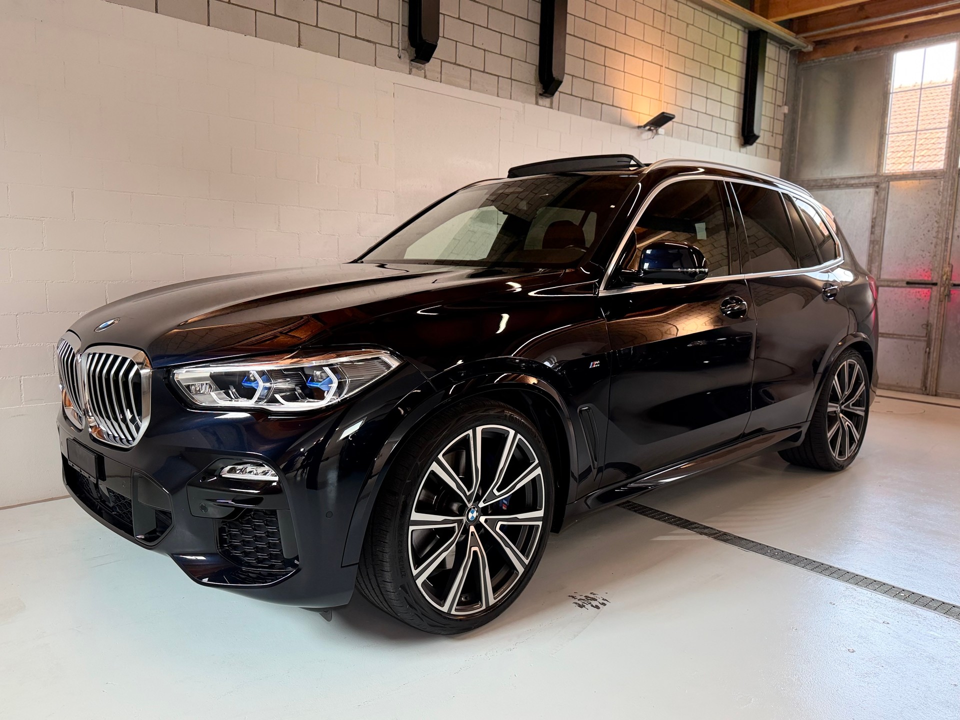 BMW X5 xDrive 48V 40d M Sport Steptronic