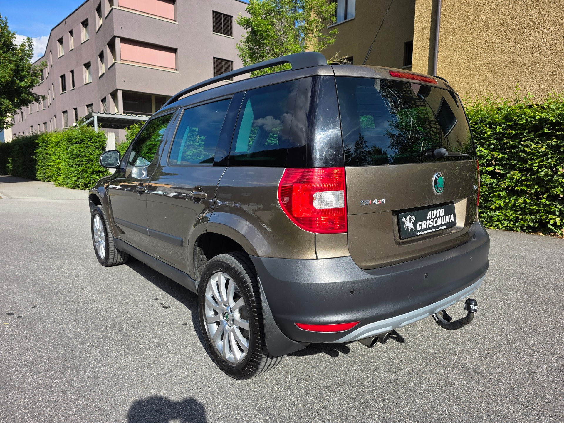 SKODA Yeti 1.8 TSI Clever 4x4-image-2