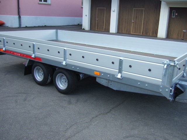 TEMARED CARPLATFORM 4021 3'000kg mit Bordwände-image-5