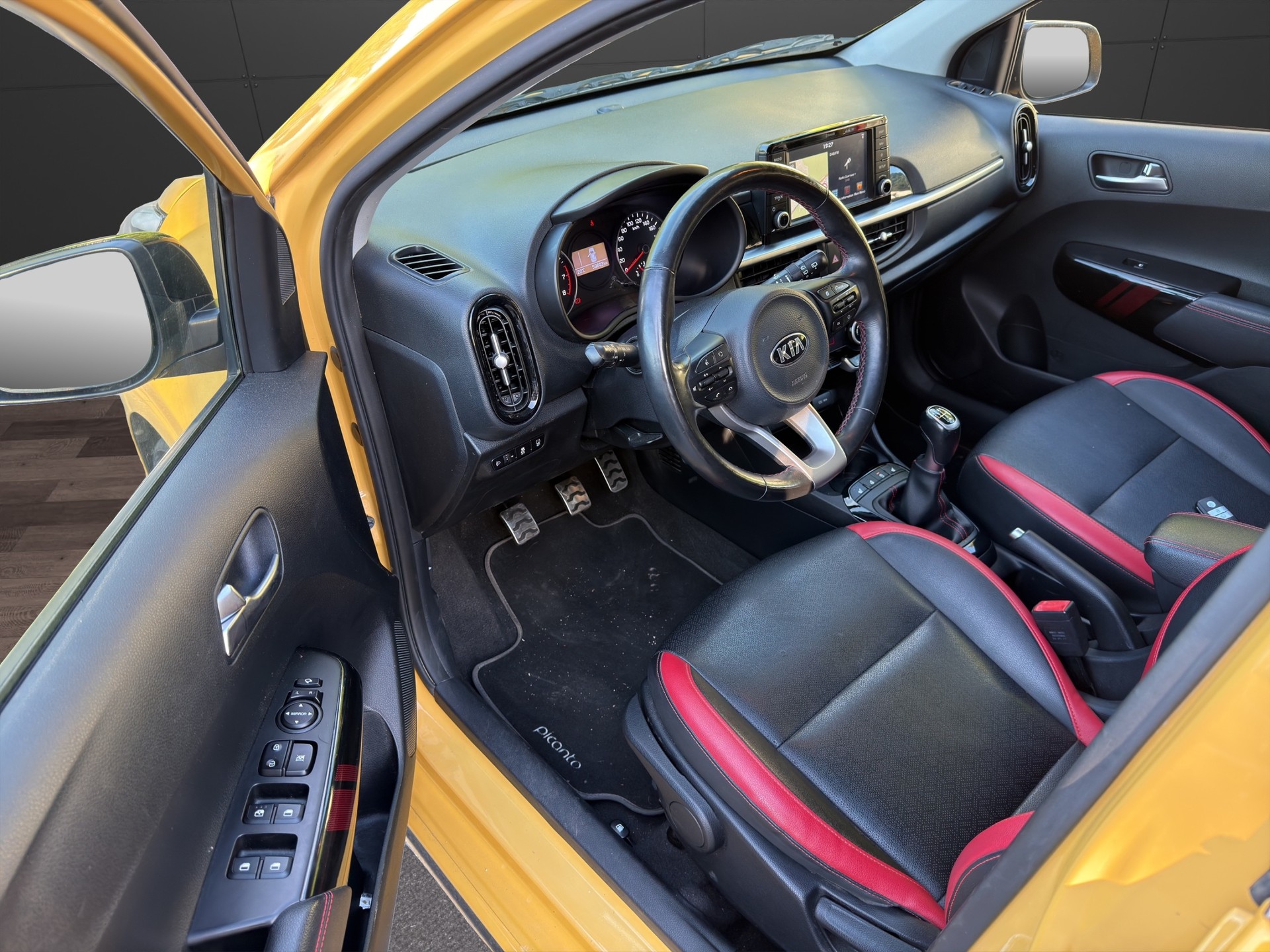 KIA Picanto 1.0 T-GDi GT-Line-image-8