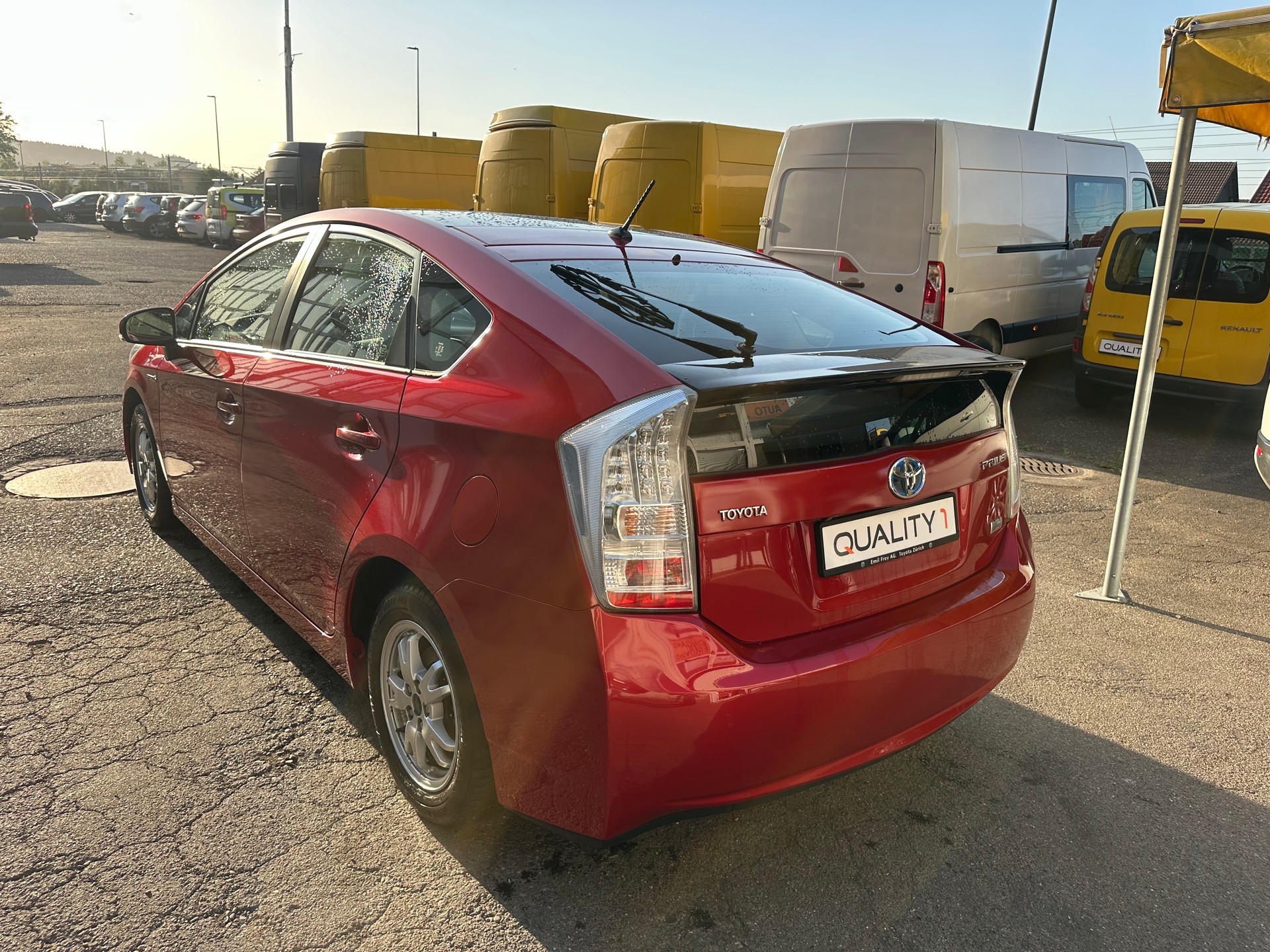 TOYOTA Prius 1.8 16V HSD Sol Premium-image-5
