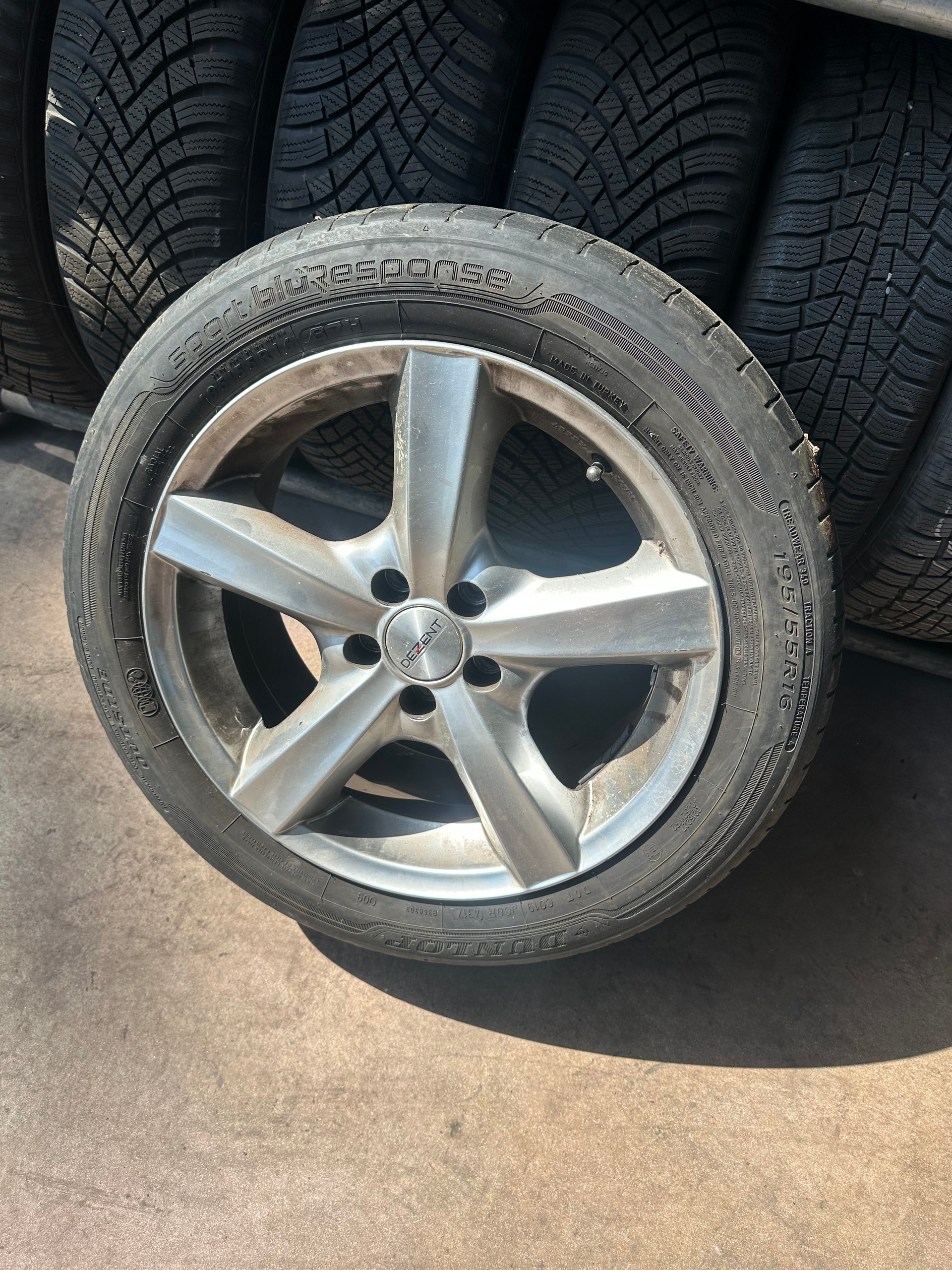 TOYOTA Prius 1.8 16V HSD Sol Premium-image-14
