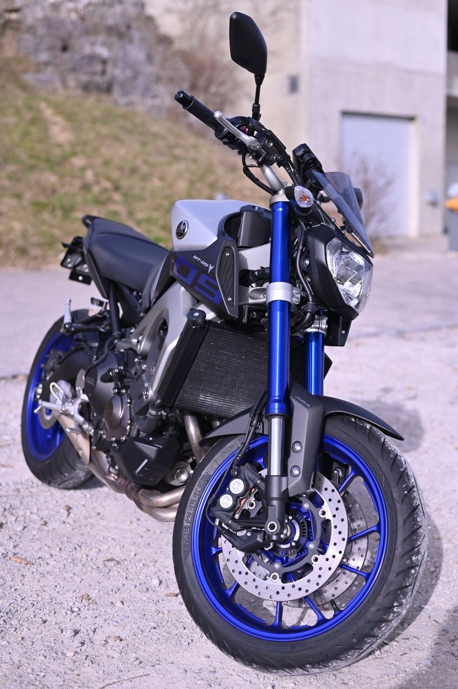 YAMAHA MT-09 ABS-image-1