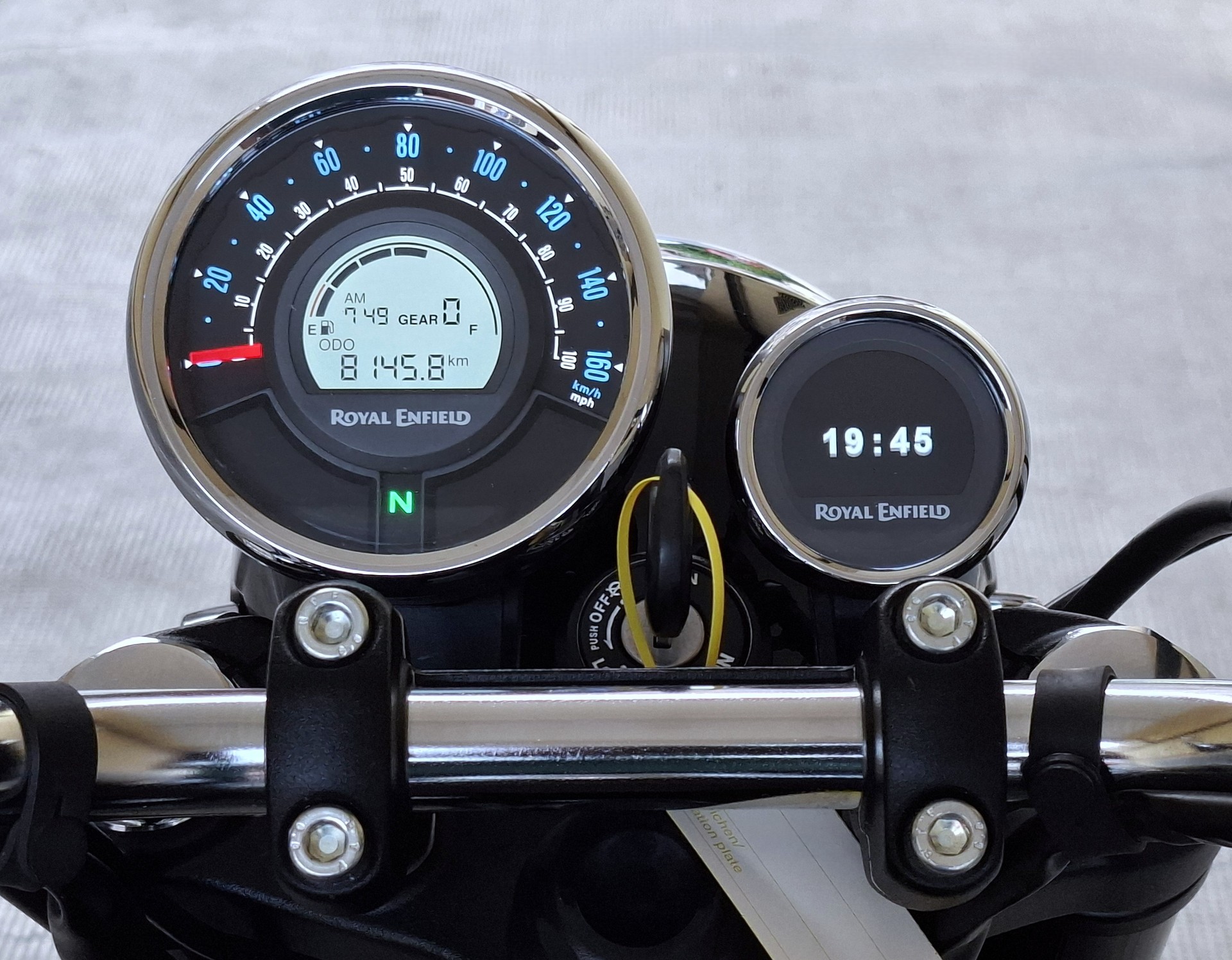 ROYAL ENFIELD Meteor Stellar-image-6