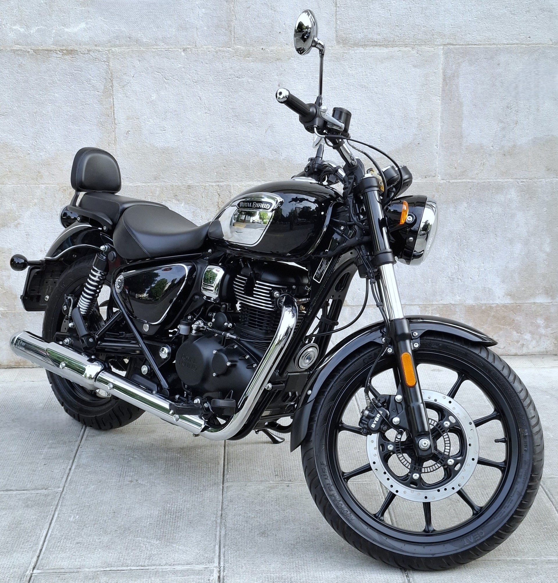 ROYAL ENFIELD Meteor Stellar-image-1