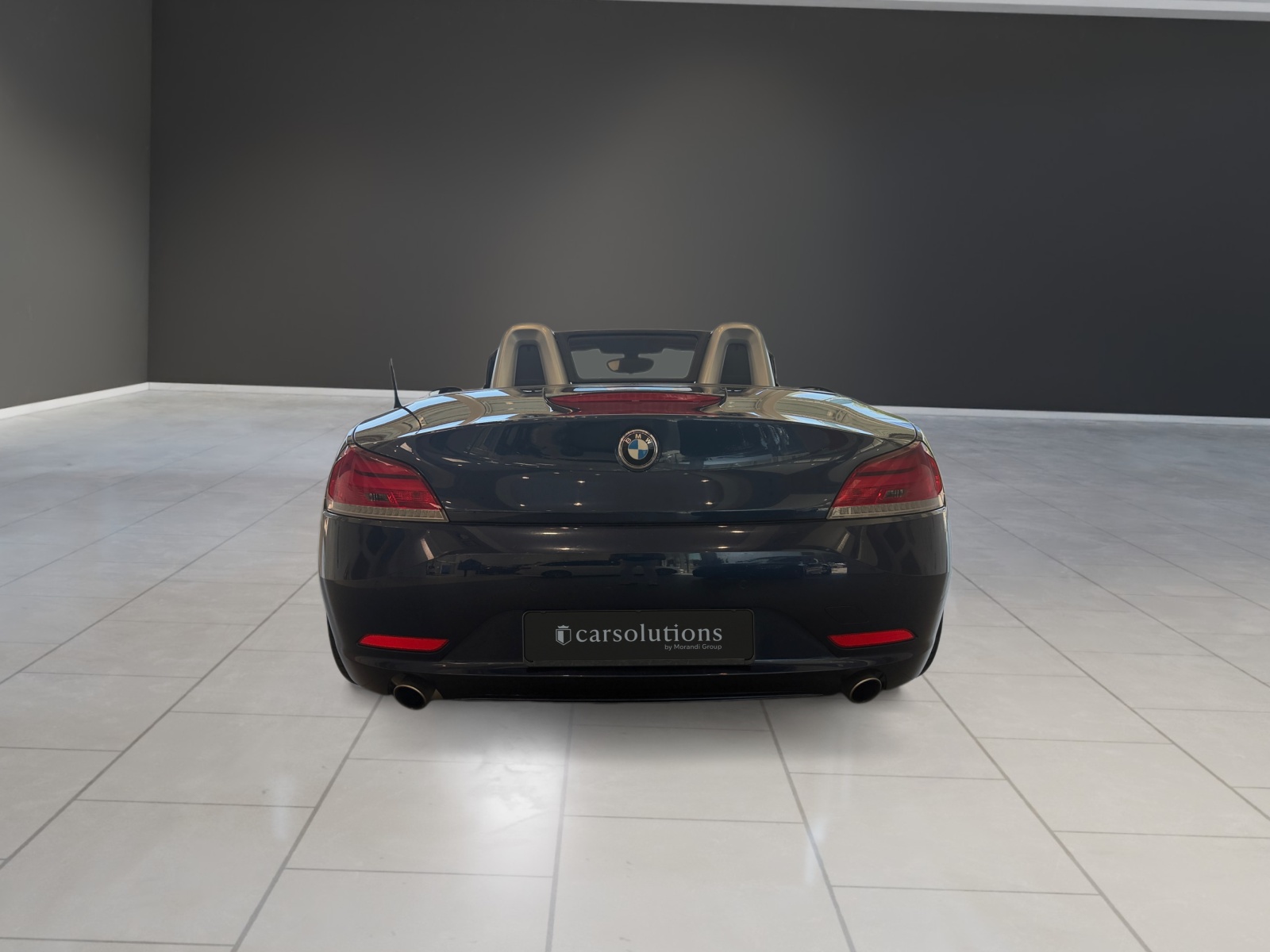 BMW Z4 sDrive35i DKG-showroom-element-2