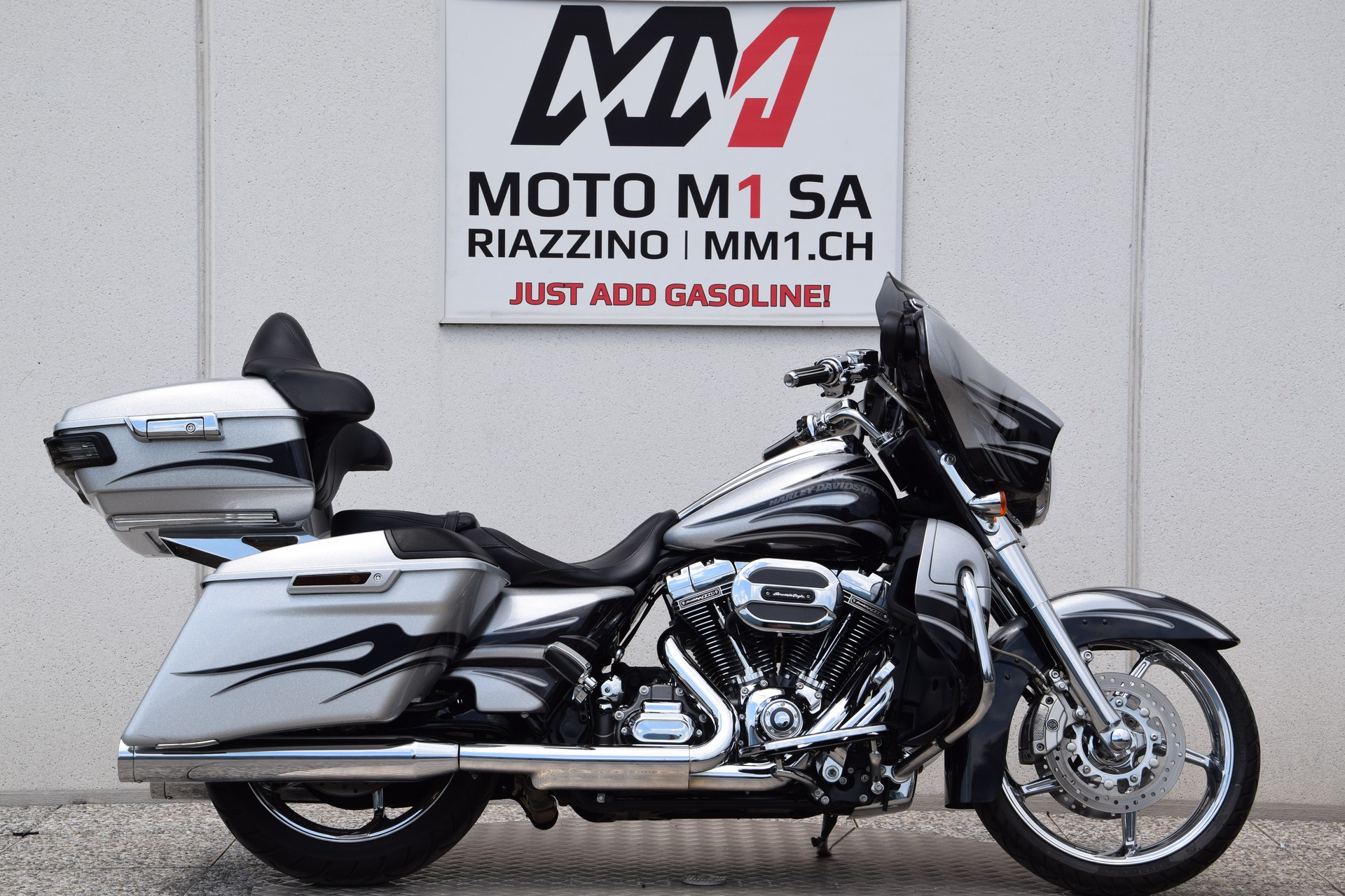HARLEY-DAVIDSON FLHXSE Street Glide ABS CVO-image-0