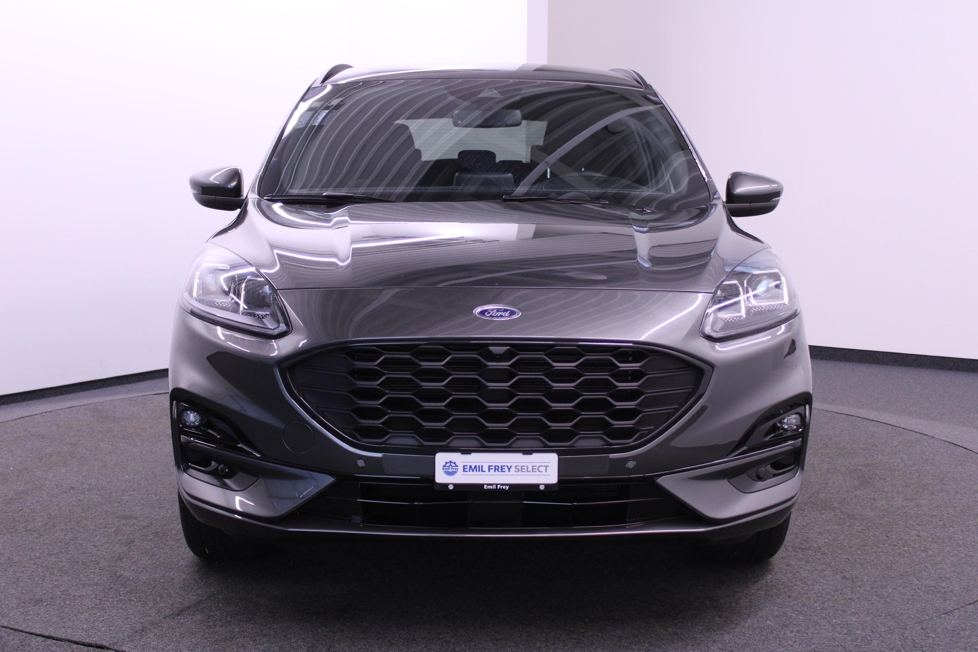 FORD Kuga 2.5 Plug-in Hybrid ST-Line X-showroom-element-1