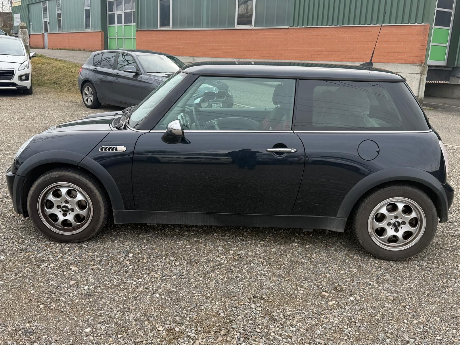 MINI One-image-7