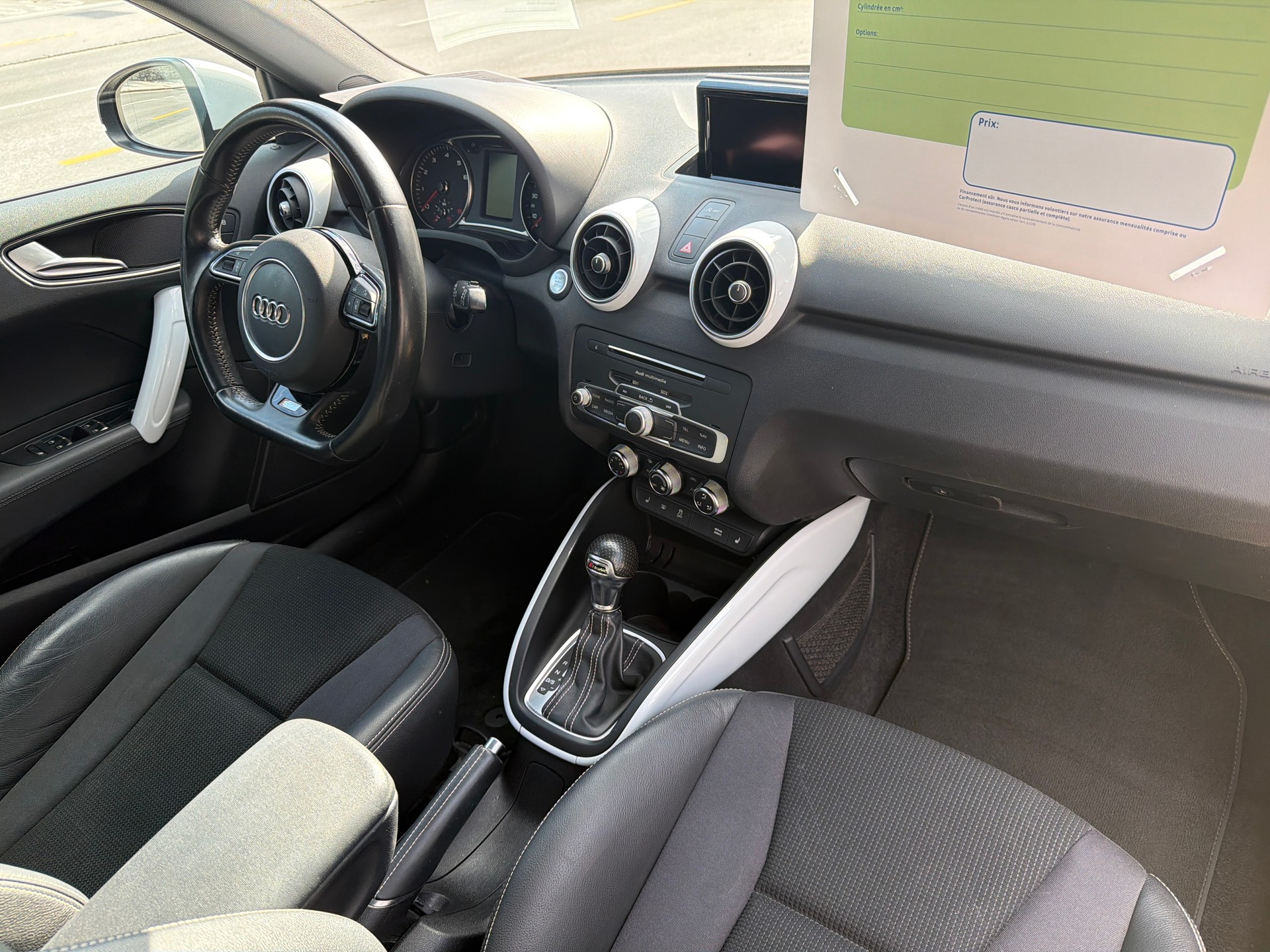 AUDI A1 Sportback 1.4 TFSI Sport S-tronic-image-15