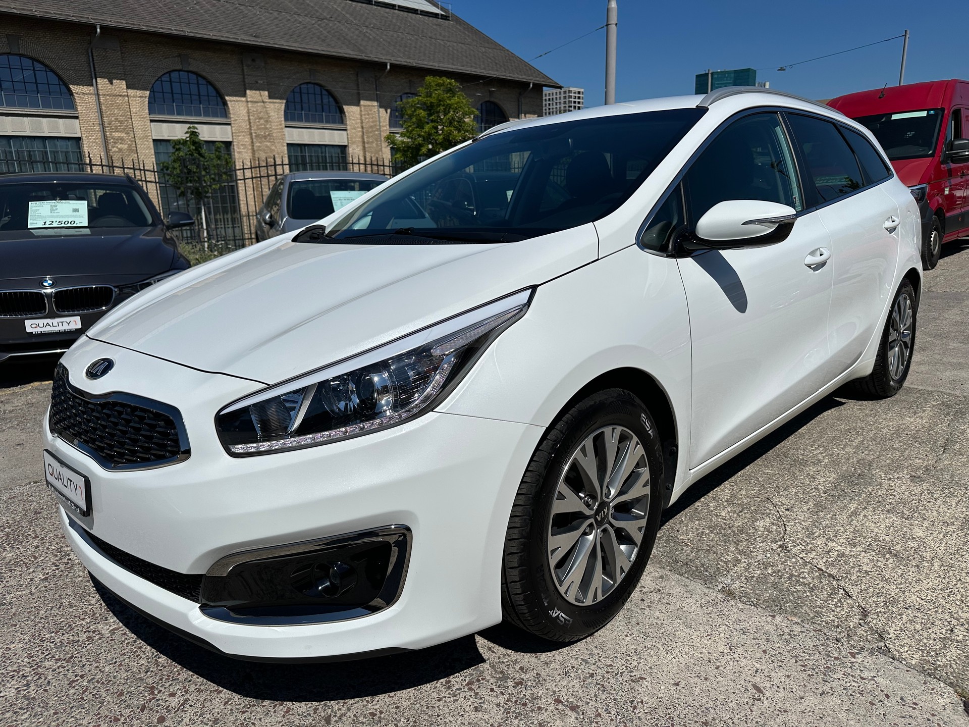 KIA Cee'd Sportswagon 1.6 GDi Swiss Champion DCT