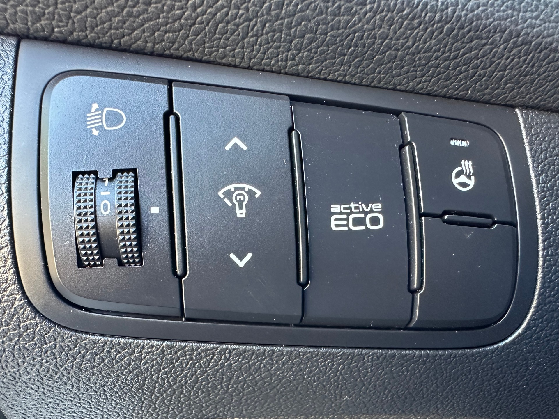 KIA Cee'd Sportswagon 1.6 GDi Swiss Champion DCT-image-19