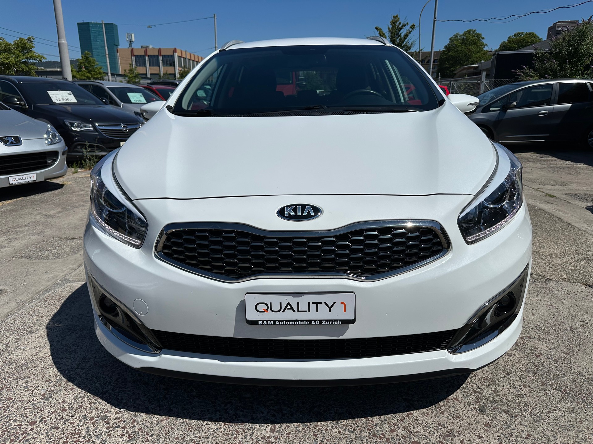 KIA Cee'd Sportswagon 1.6 GDi Swiss Champion DCT-showroom-element-1