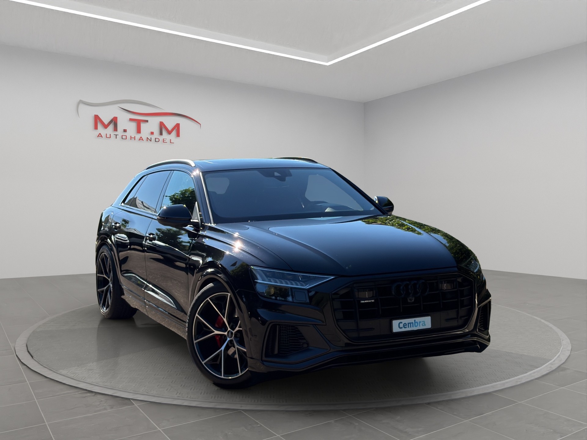 AUDI Q8 55 TFSI quattro tiptronic