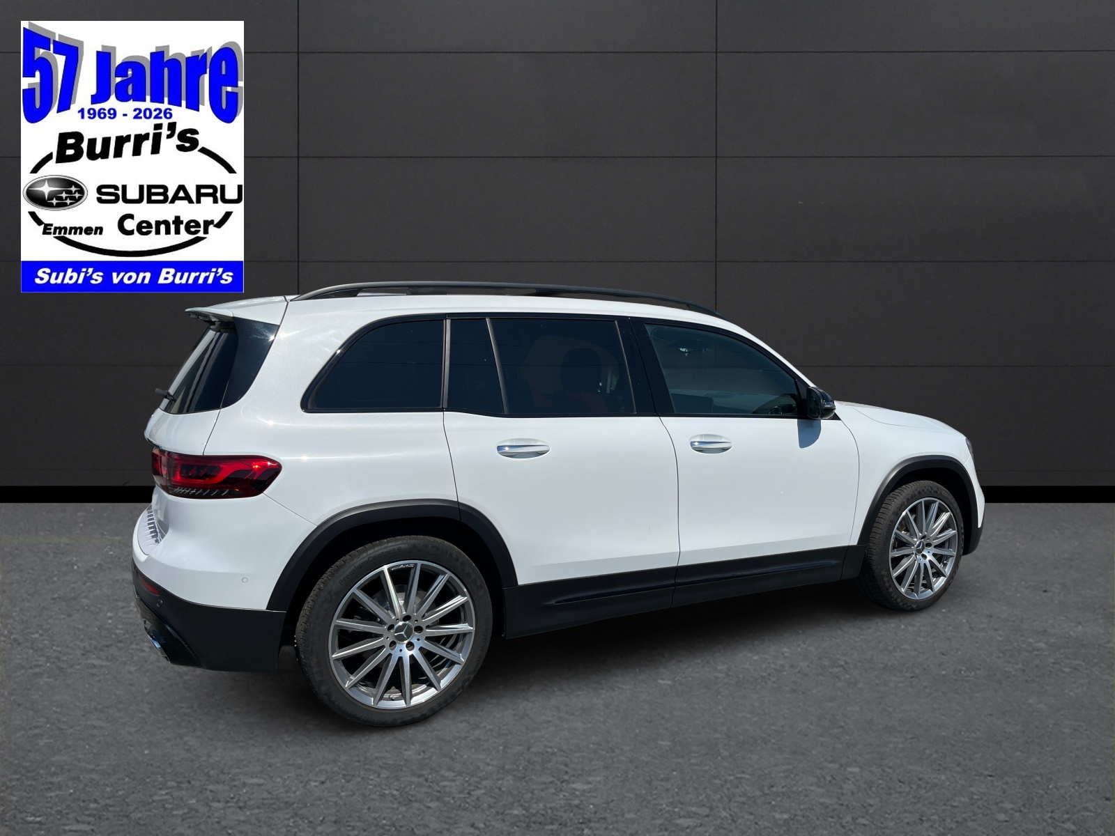 MERCEDES-BENZ GLB 250 AMG Line 4 MATIC-image-4