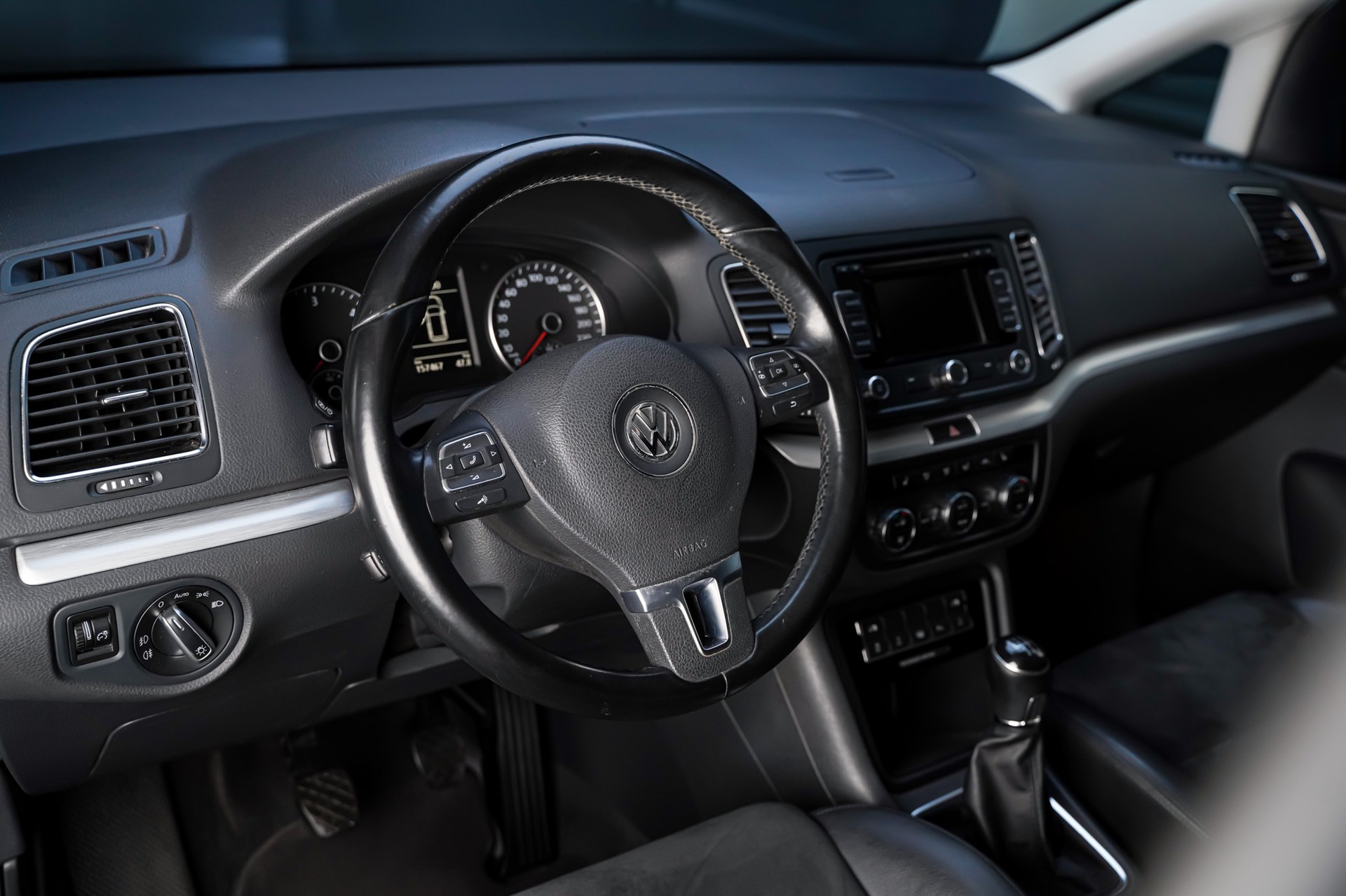 VW Sharan 2.0 TDI 7-Plätzer BlueMotion Technology Highline-image-9