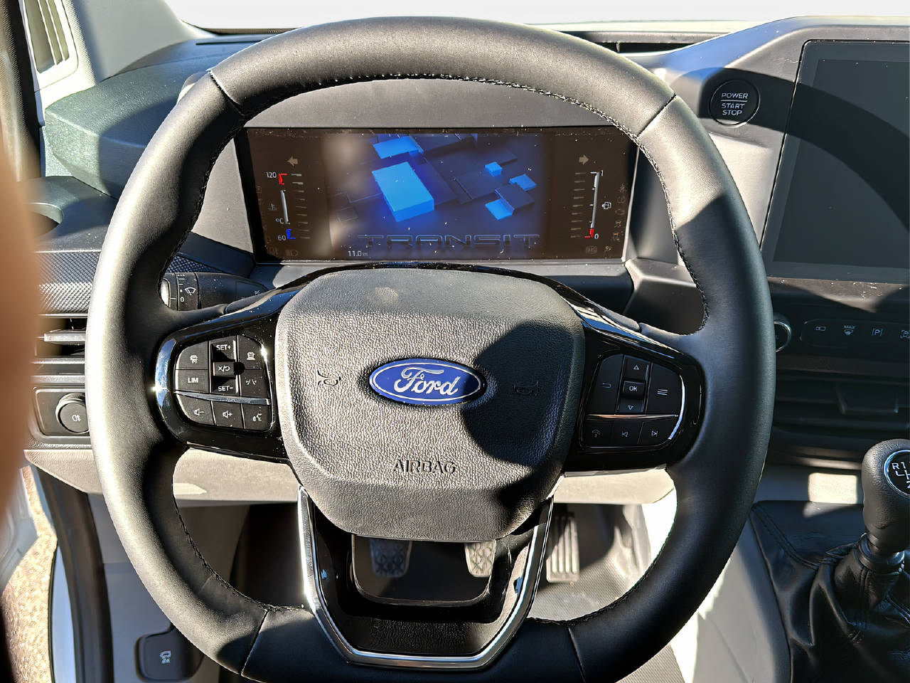 FORD Transit Custom Van 300 L1 2.0 EcoBlue 136 Trend-image-11