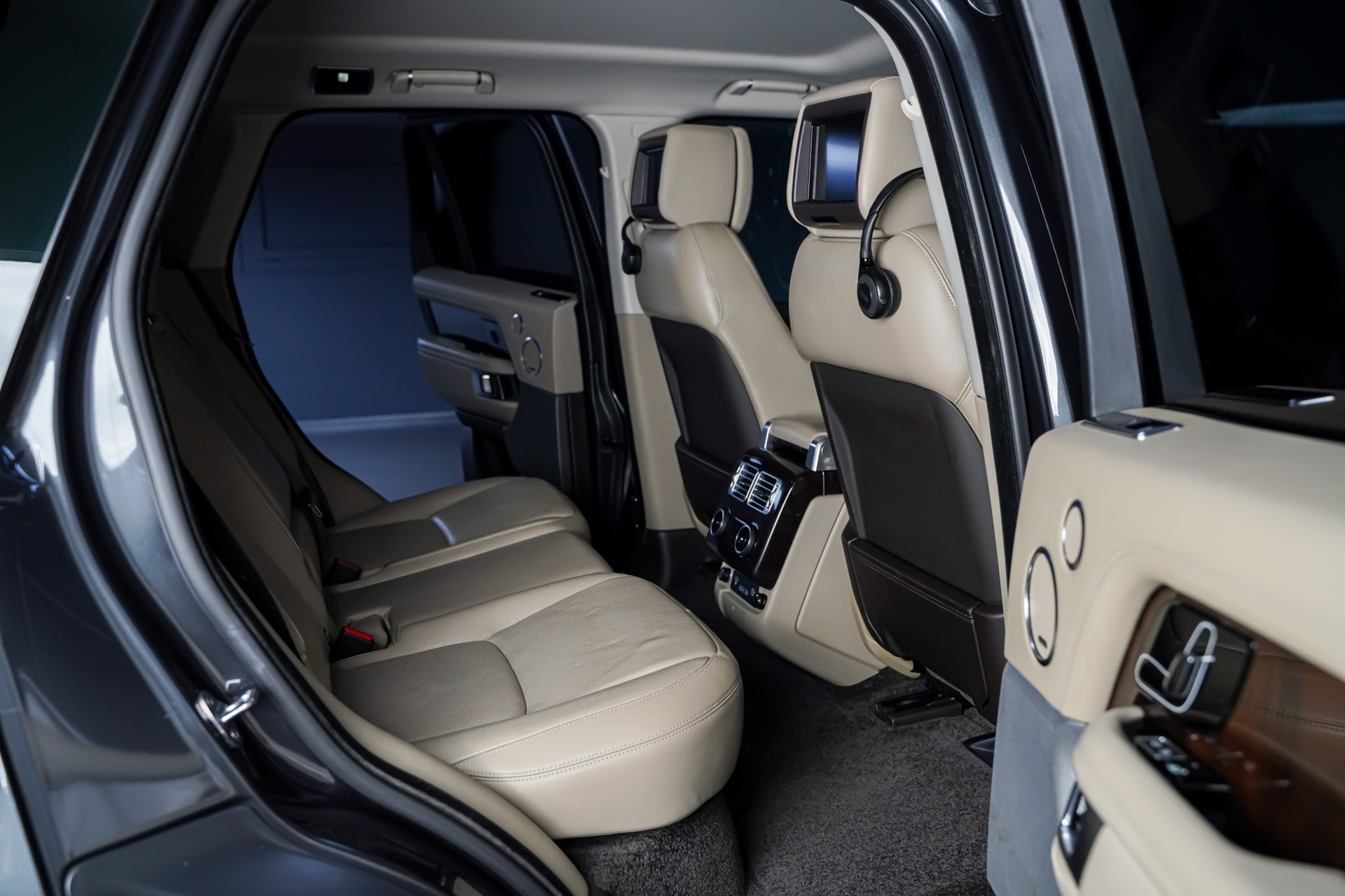 LAND ROVER Range Rover 3.0 SDV6 Vogue Automatic-image-14