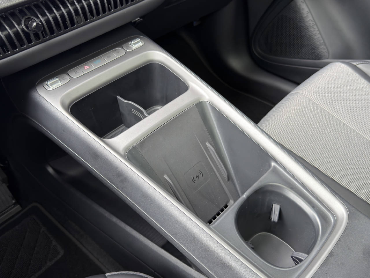 BYD Dolphin G DM-i Comfort-image-7