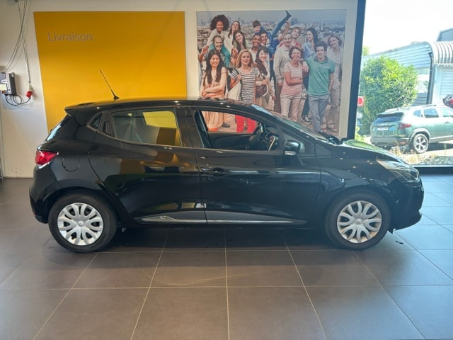 RENAULT Clio 0.9 12V Expression-showroom-element-1
