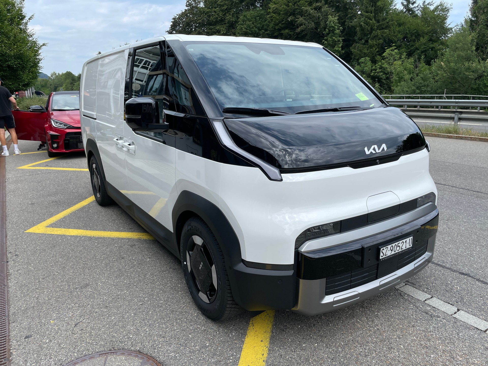 KIA PV5 Cargo 71.2 kWh Elite, 2-Türen-showroom-element-2