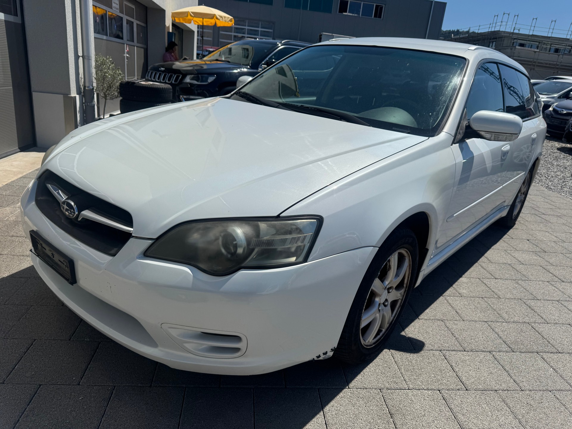 SUBARU Legacy 2.0i AWD Swiss