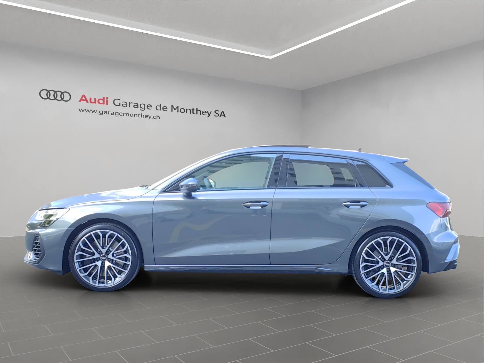 AUDI S3 Sportback TFSI quattro S-tronic-image-1