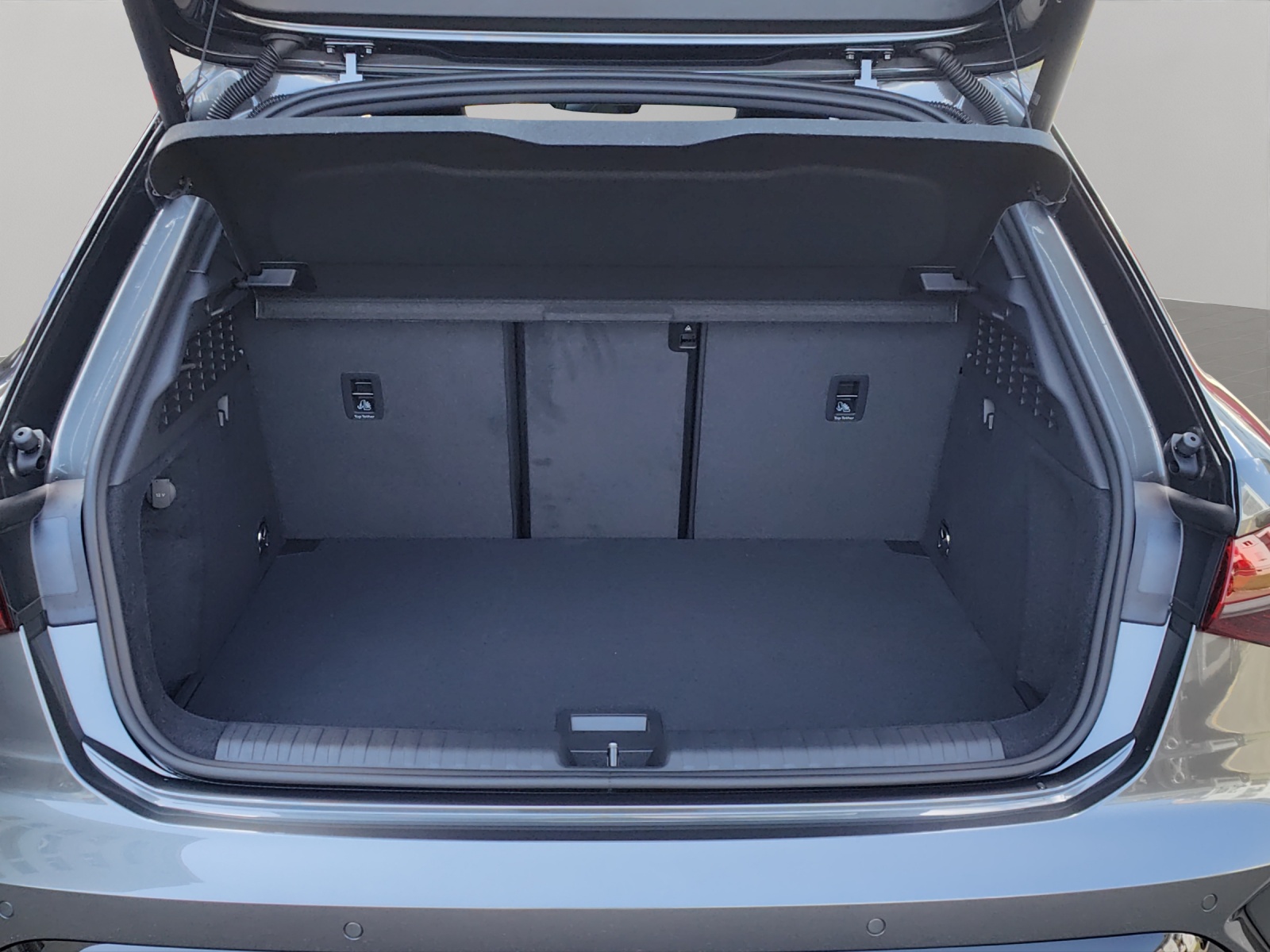 AUDI S3 Sportback TFSI quattro S-tronic-image-15