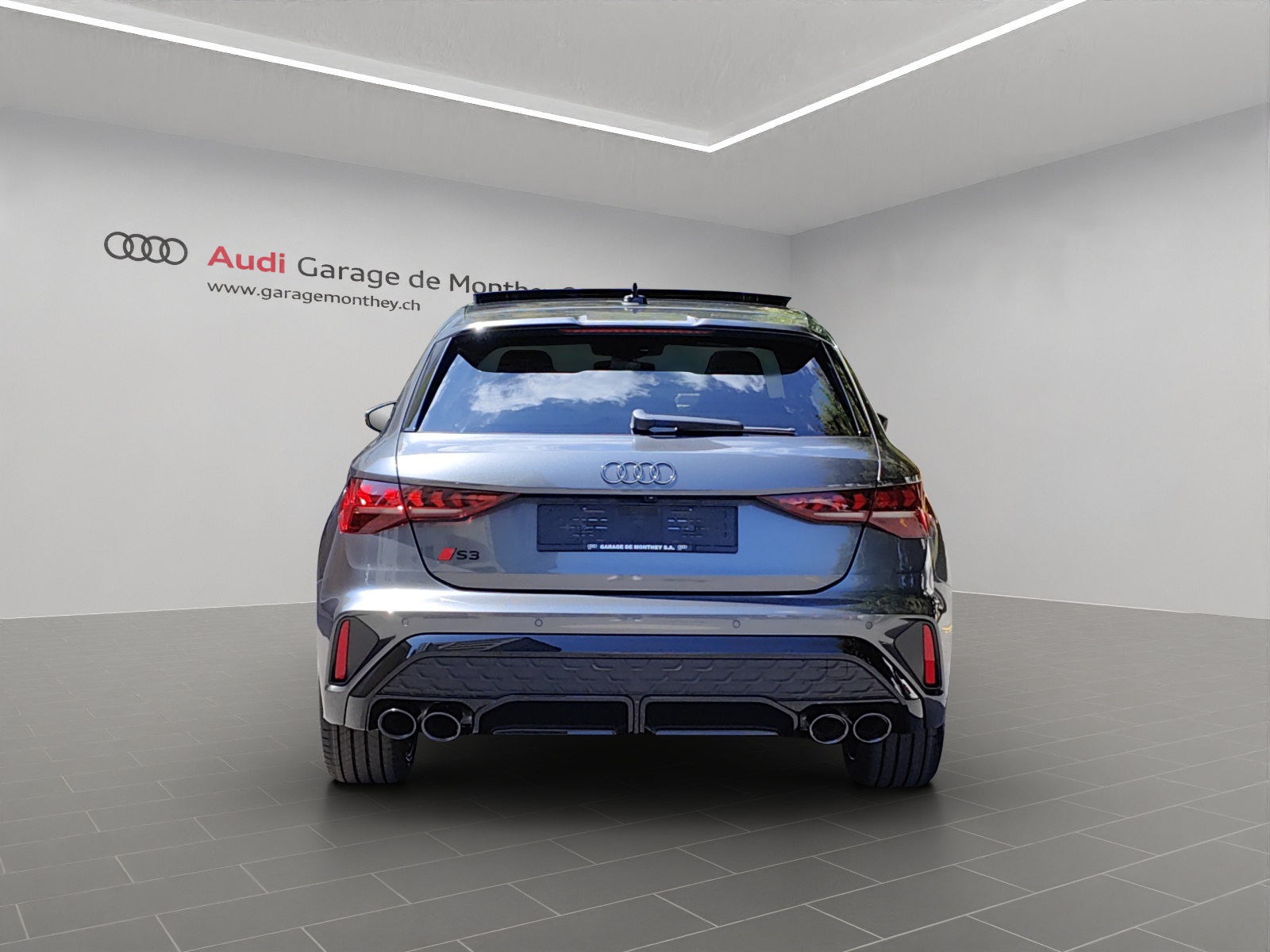 AUDI S3 Sportback TFSI quattro S-tronic-image-3