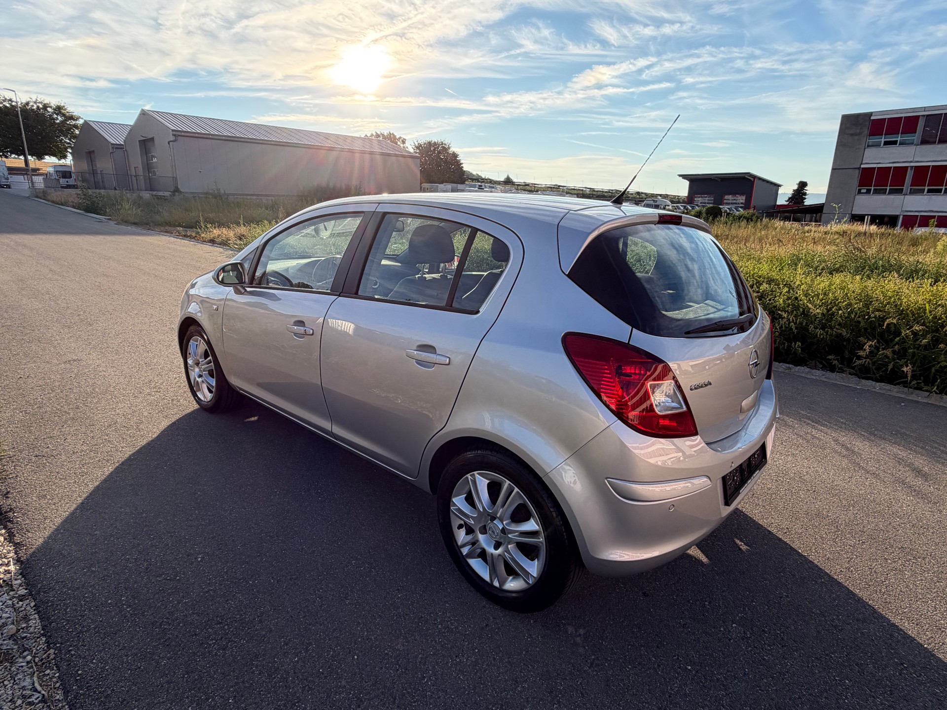 OPEL Corsa 1.2 TP Enjoy-image-3