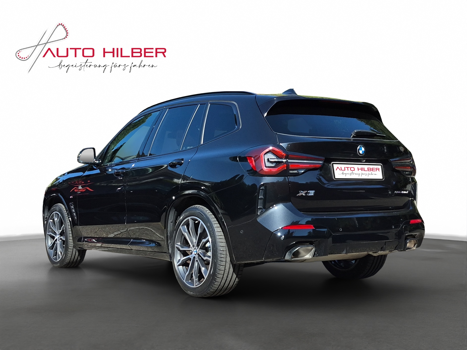 BMW X3 xDrive 48V 30d M Sport Steptronic *Anhängerkupplung/MEGA AUSSTATTUNG/Leder Tartufo/Panodach*-image-4