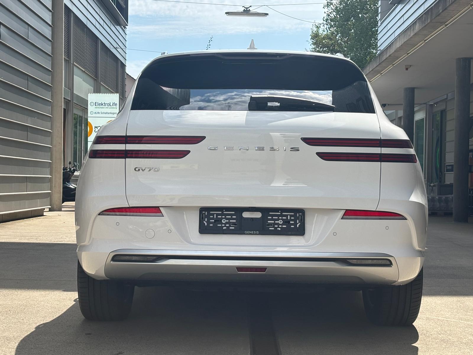 GENESIS GV70 Electrified Sport kWh 77,4 AWD-showroom-element-3