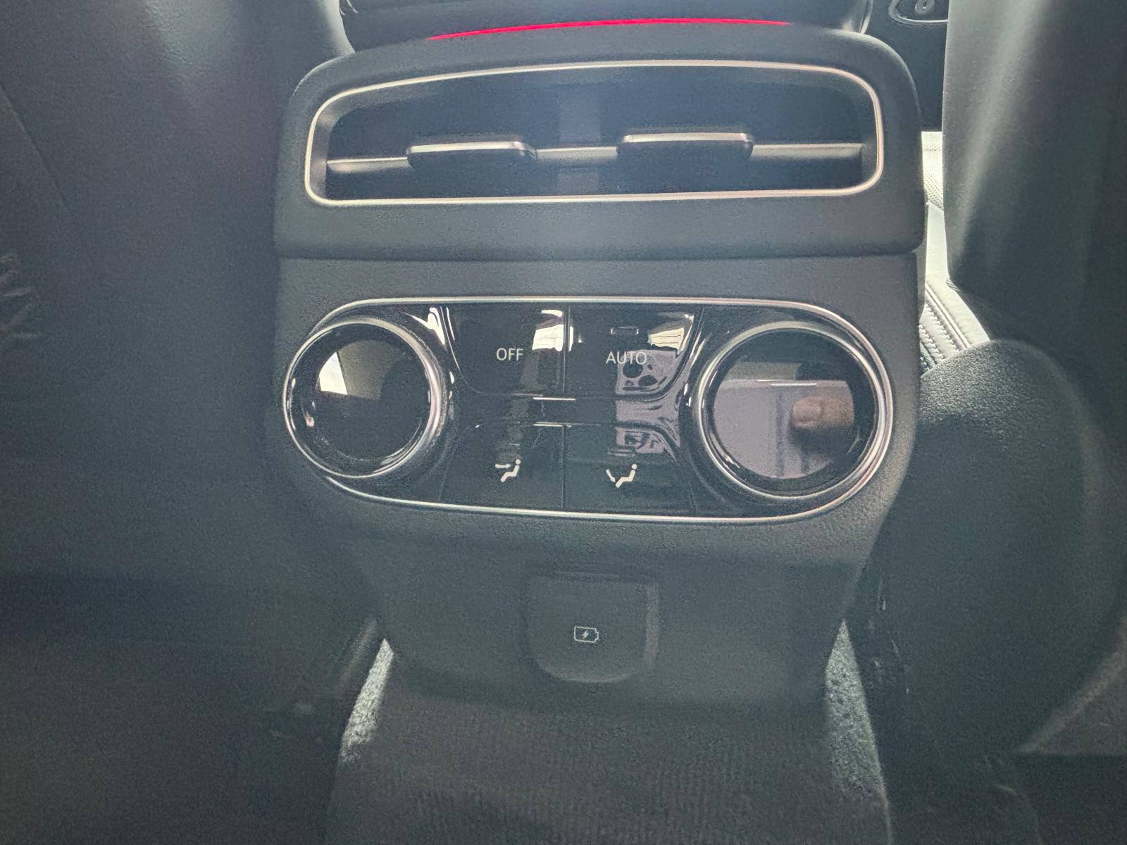GENESIS GV70 Electrified Sport kWh 77,4 AWD-image-16