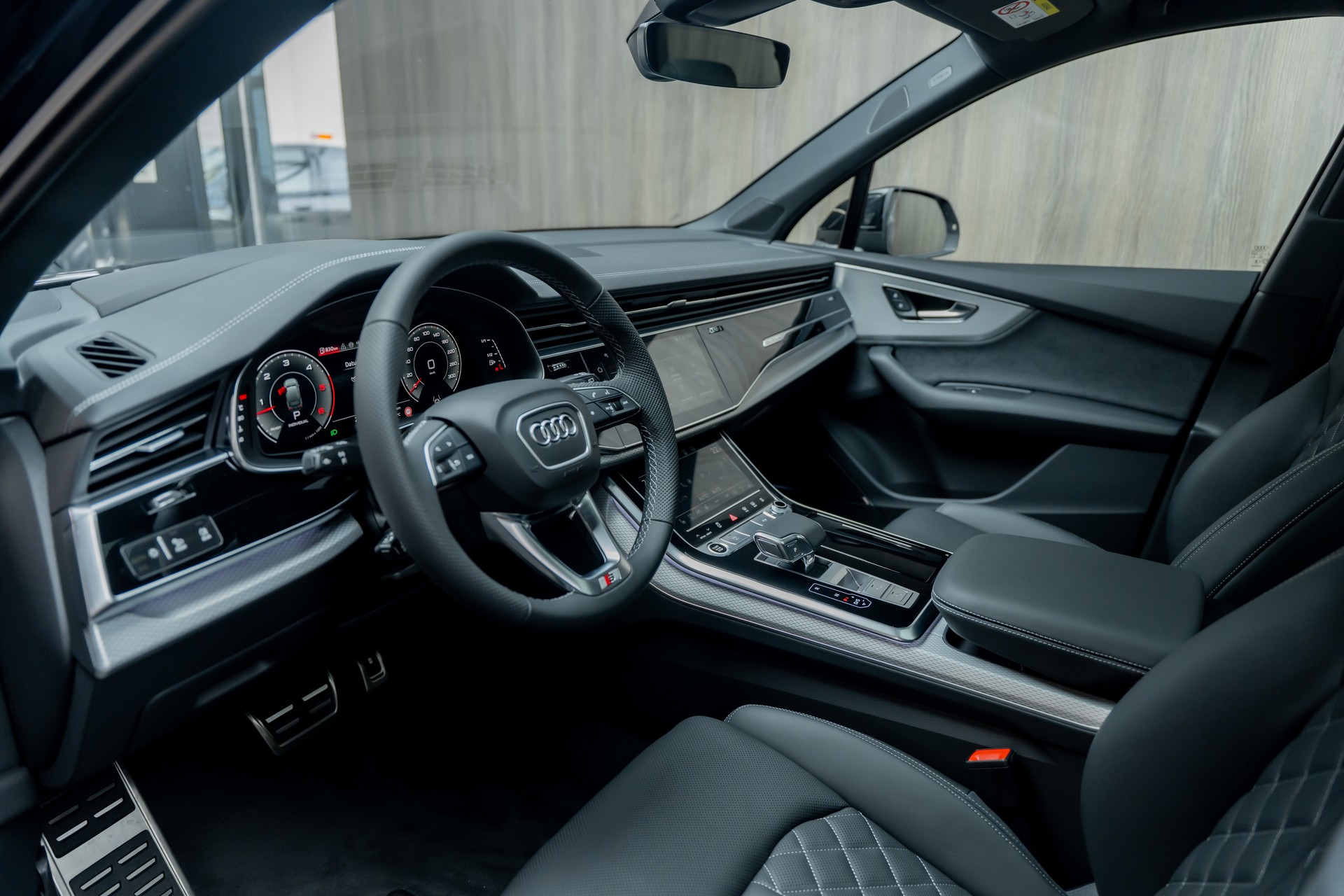 AUDI Q7 SUV TDI quattro 210 kW S Line tiptronic-showroom-element-3