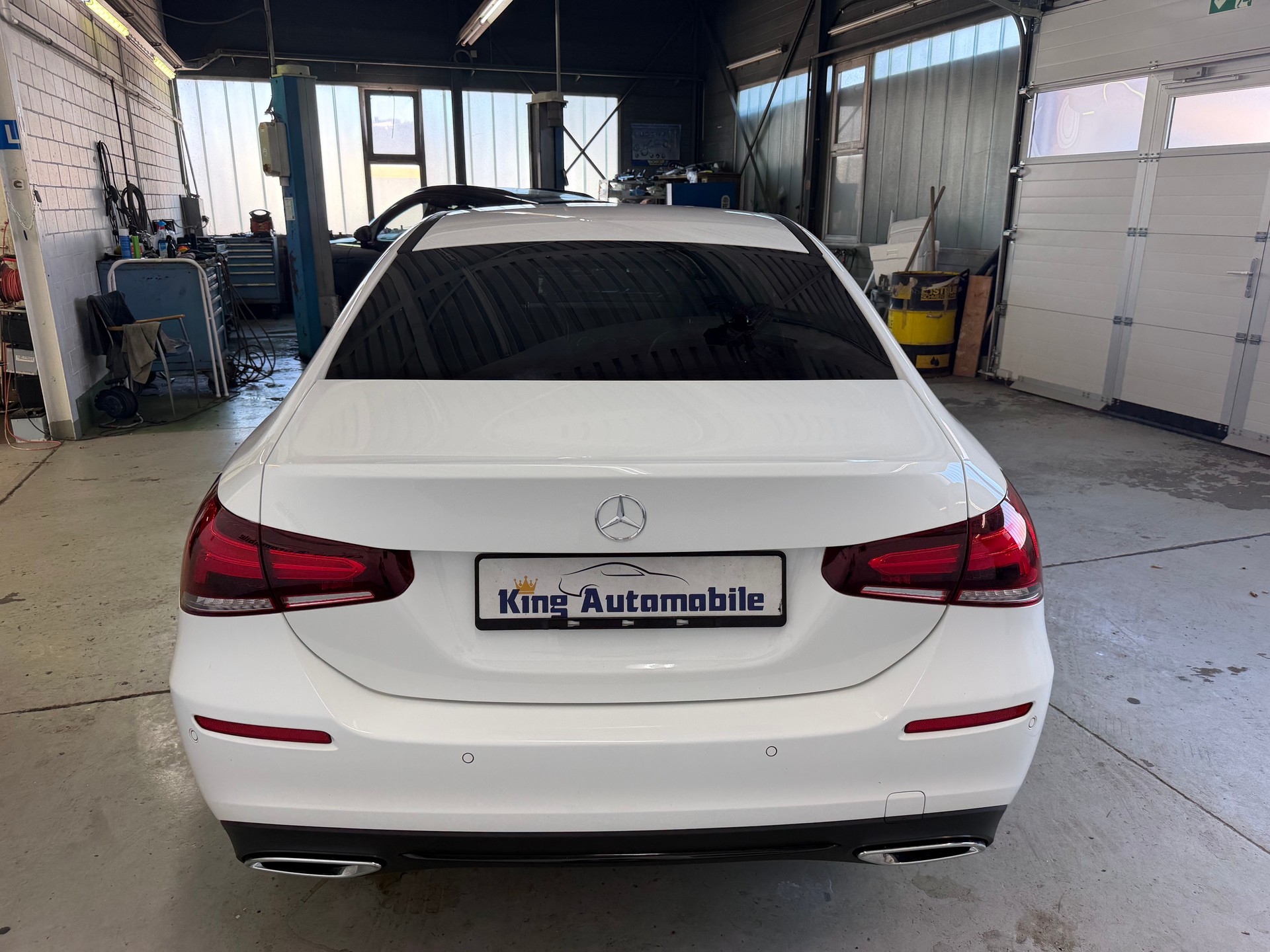 MERCEDES-BENZ A 200 Progressive 7G-DCT | Limousine | Frisch MFK | Ab Service | Navi | RF-Kamera-image-5