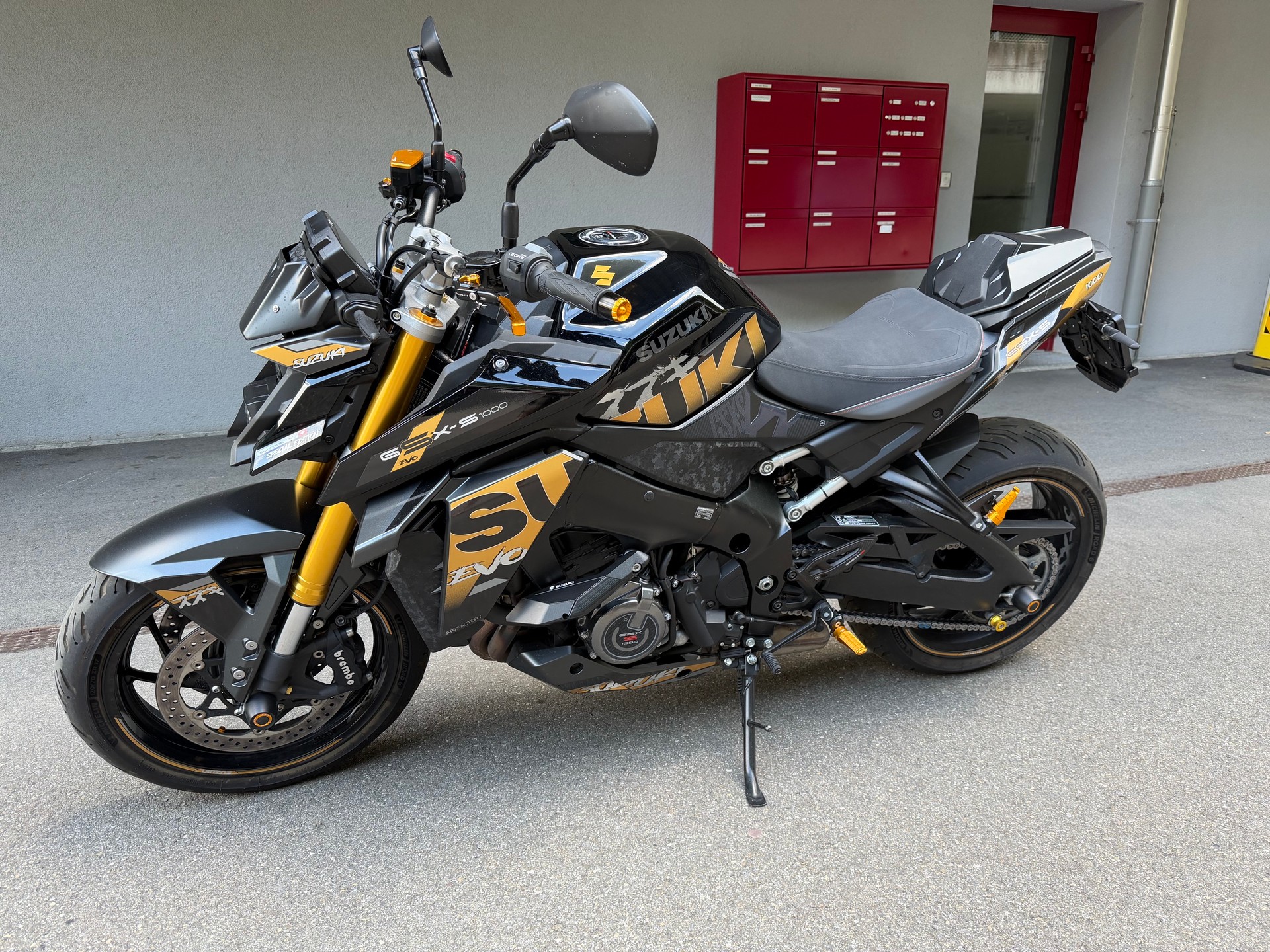 SUZUKI GSX-S 1000 EVO-image-3