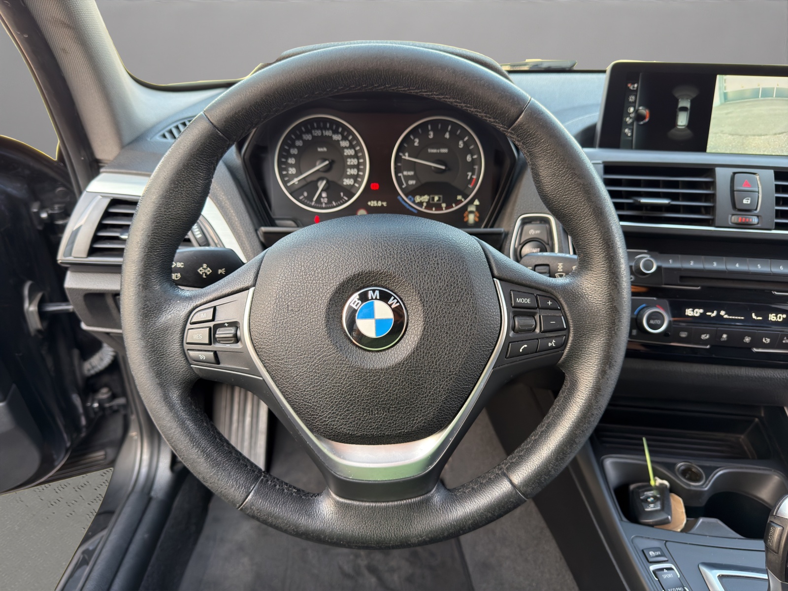 BMW 118i Sport Line Steptronic-image-14