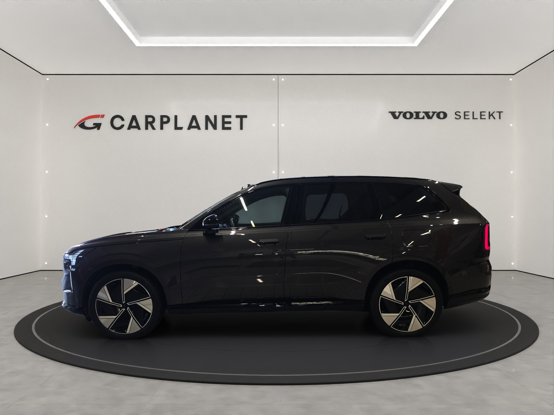 VOLVO EX90 Twin Performance Ultra AWD-showroom-element-2
