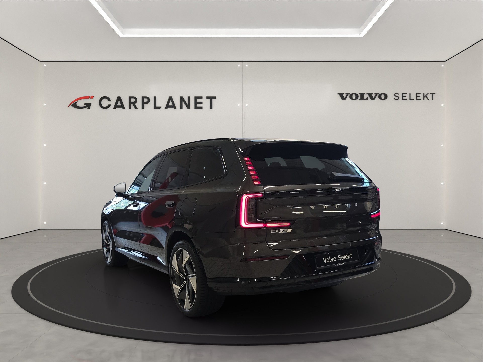 VOLVO EX90 Twin Performance Ultra AWD-showroom-element-3