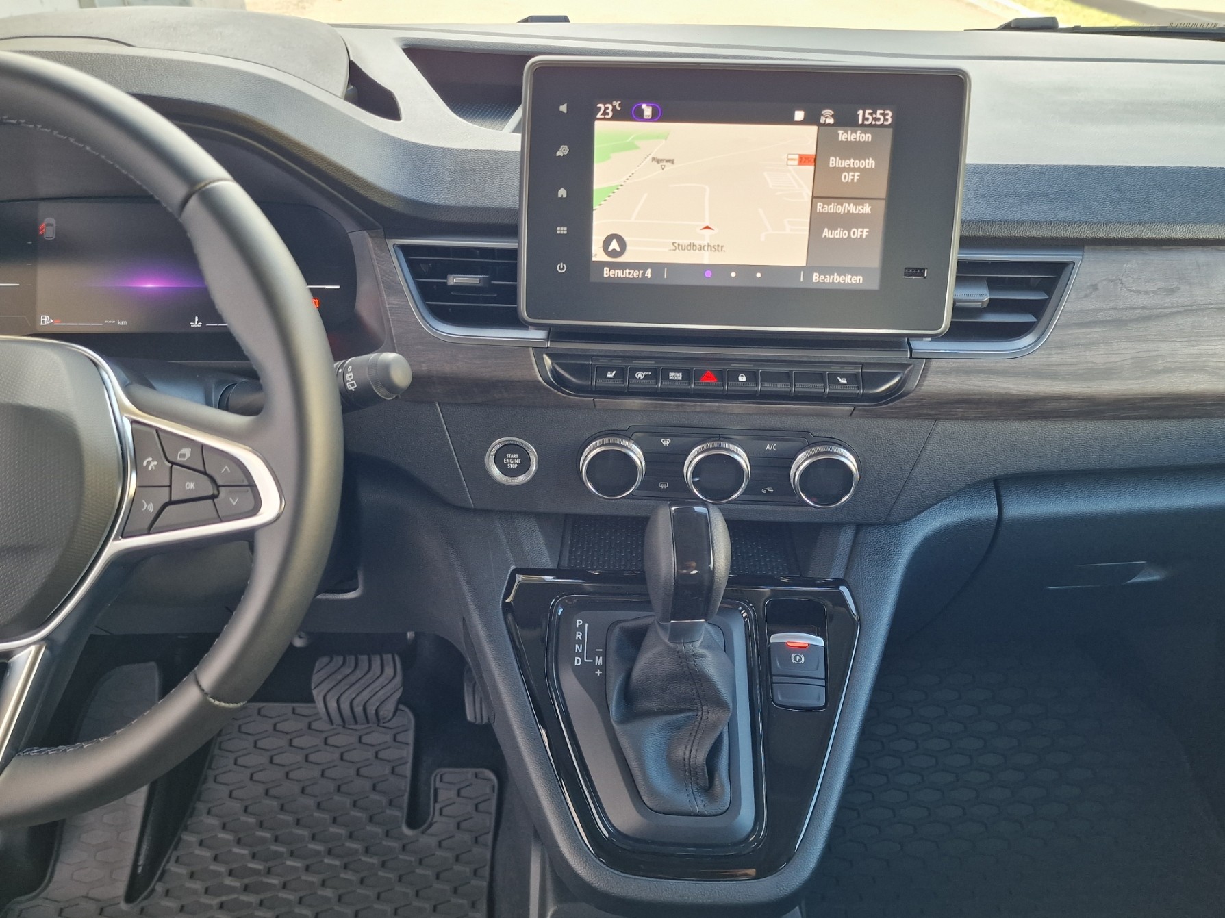 RENAULT Kangoo 1.5 dCi EDC-image-9