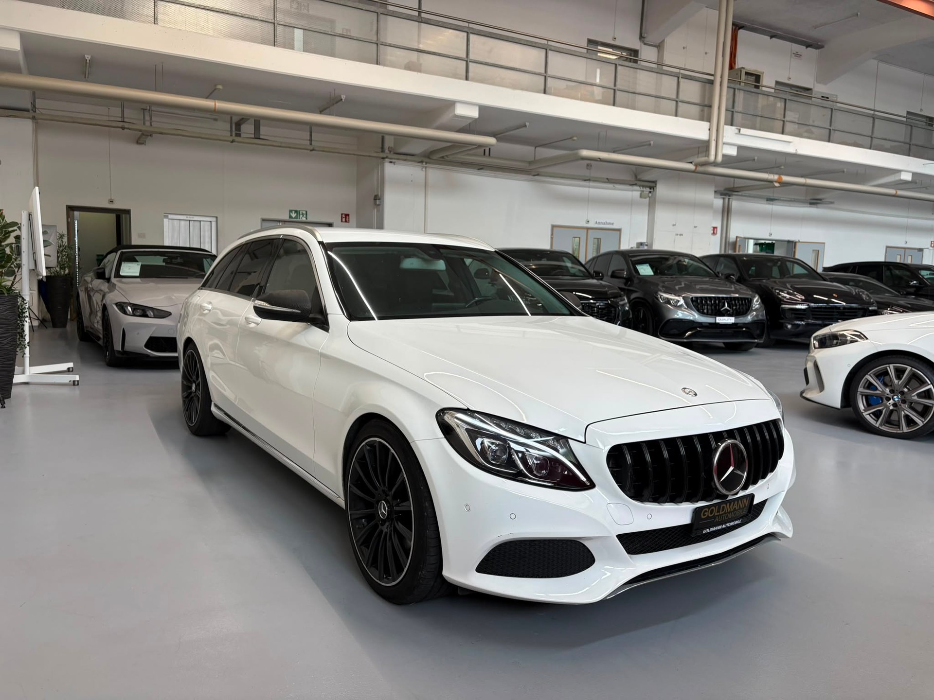 MERCEDES-BENZ C 250 BlueTEC Avantgarde 4Matic 7G-Tronic-showroom-element-3