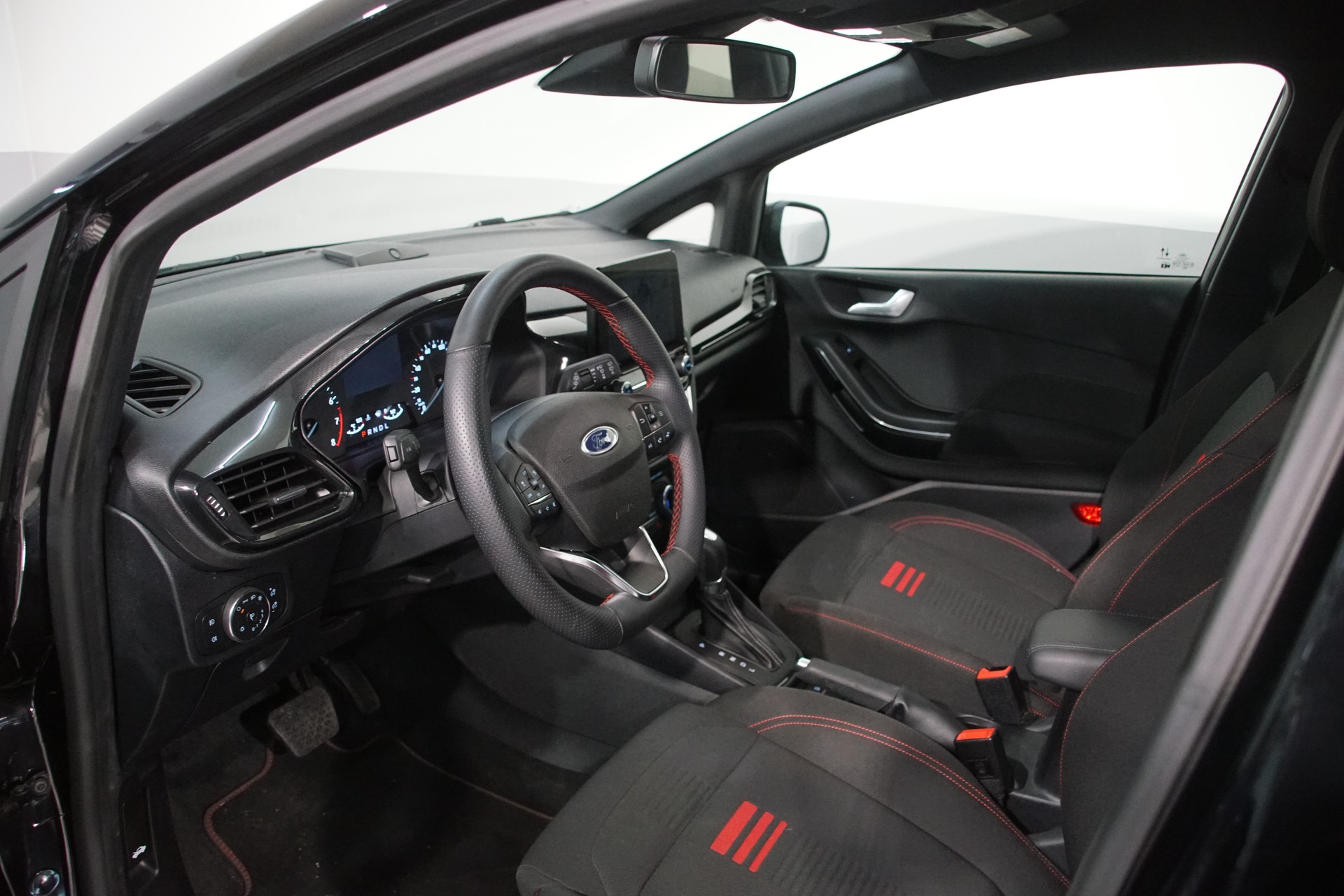 FORD Fiesta 1.0 SCTi MHEV ST-Line Swiss-Automatik-image-12