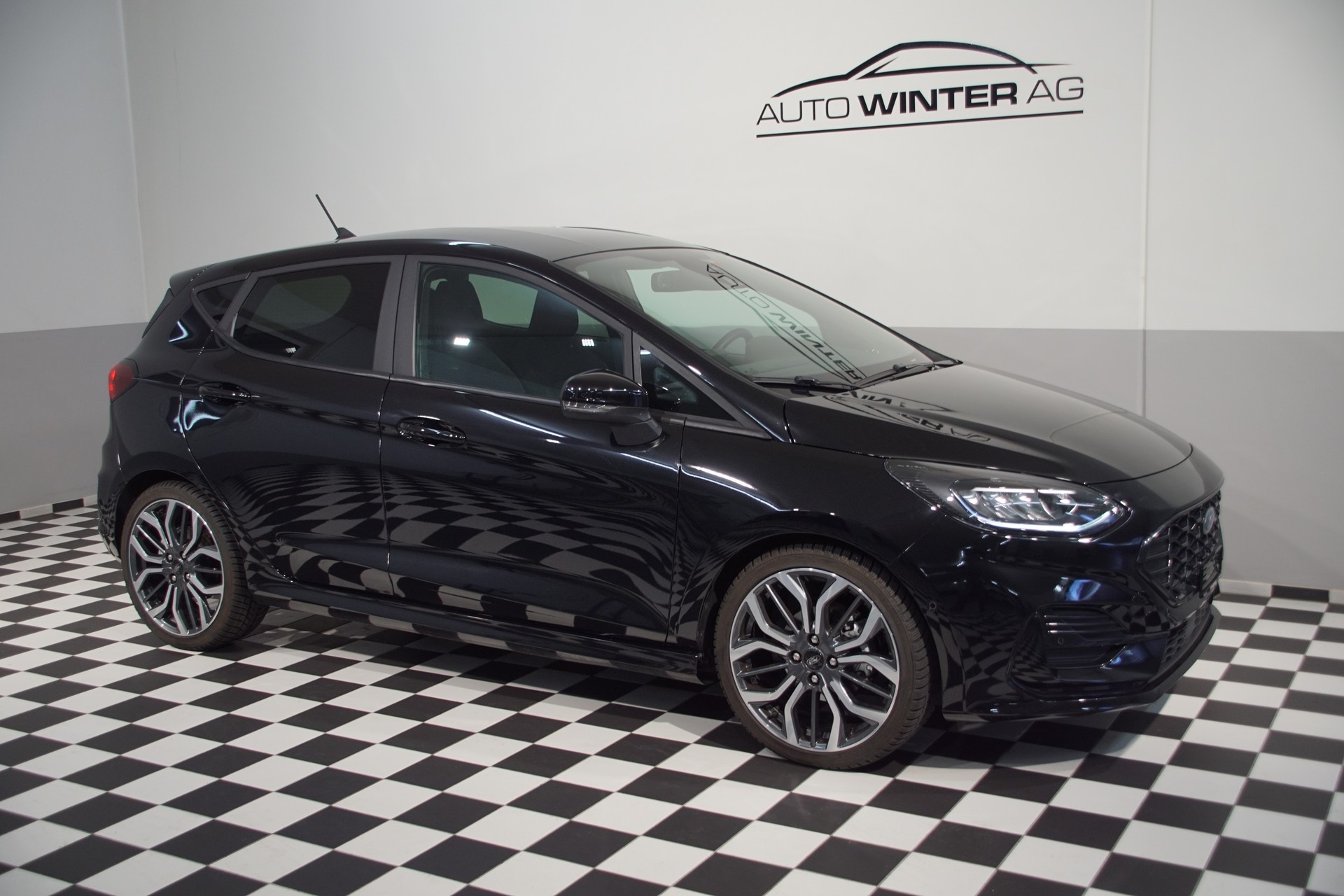 FORD Fiesta 1.0 SCTi MHEV ST-Line Swiss-Automatik-showroom-element-3