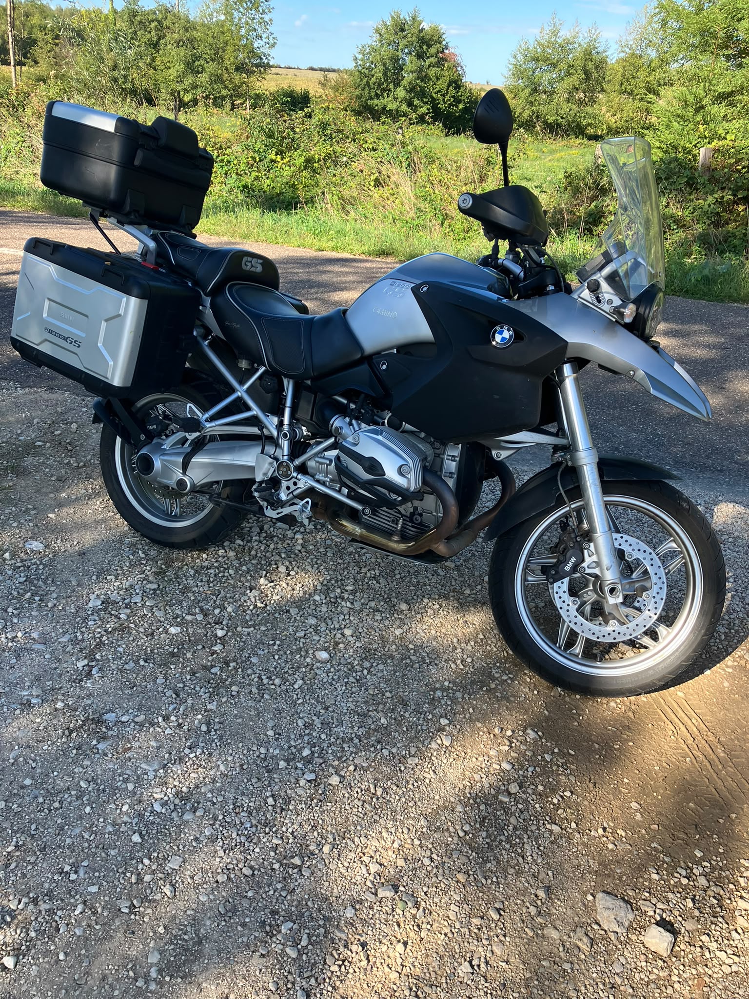 BMW R 1200 GS-image-1