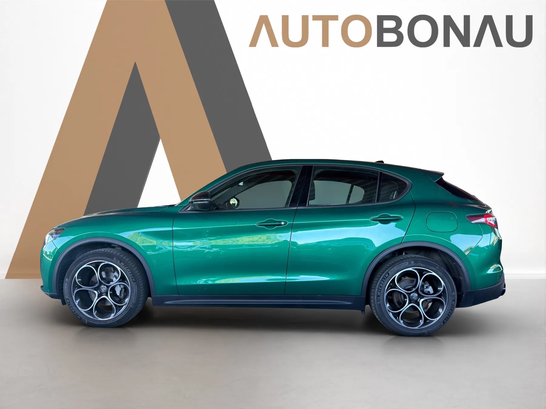 ALFA ROMEO Stelvio 2.0 MA 280 AT8 Sprint Q4-showroom-element-1
